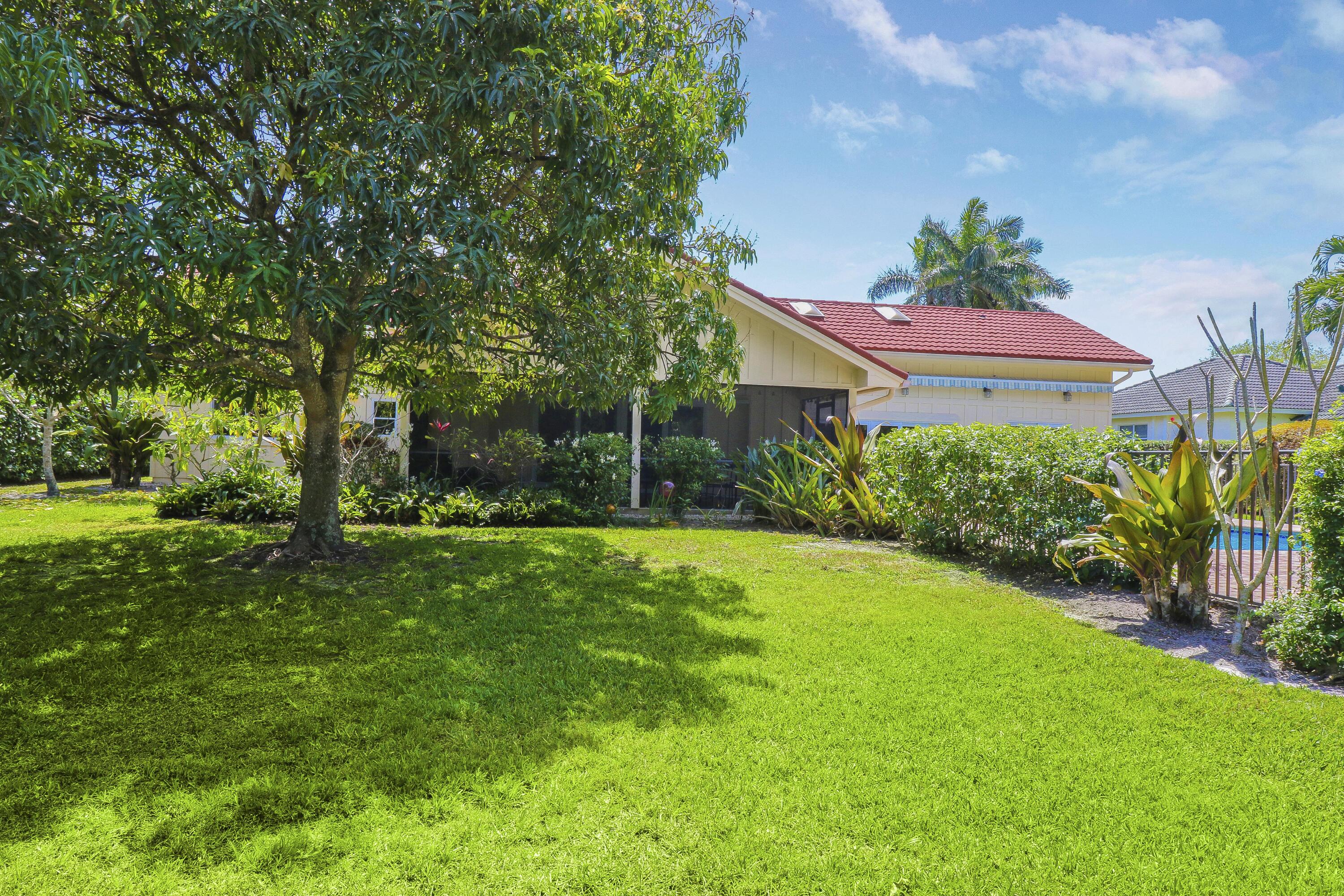 5541 Old Mystic Court