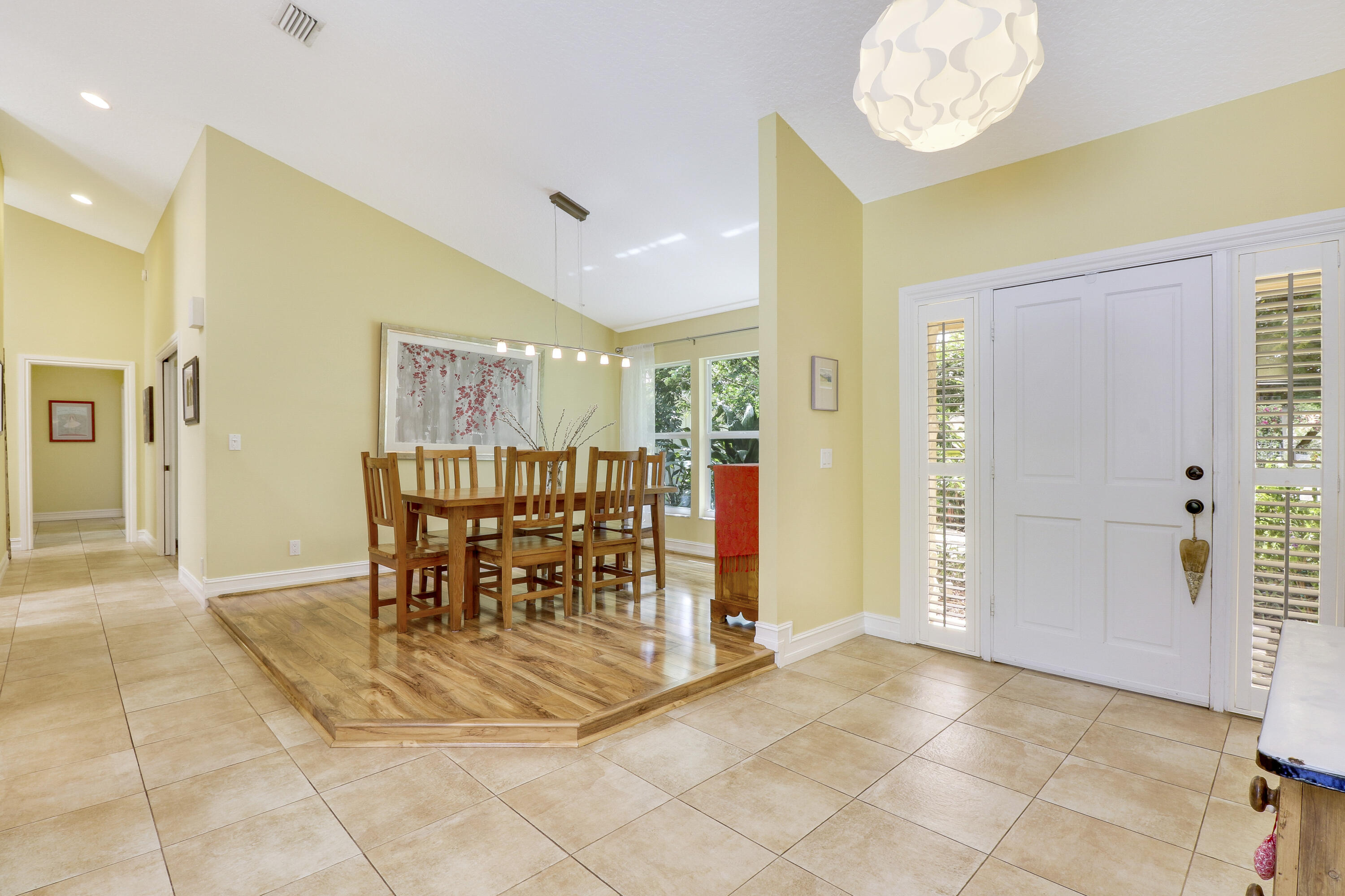 5541 Old Mystic Court