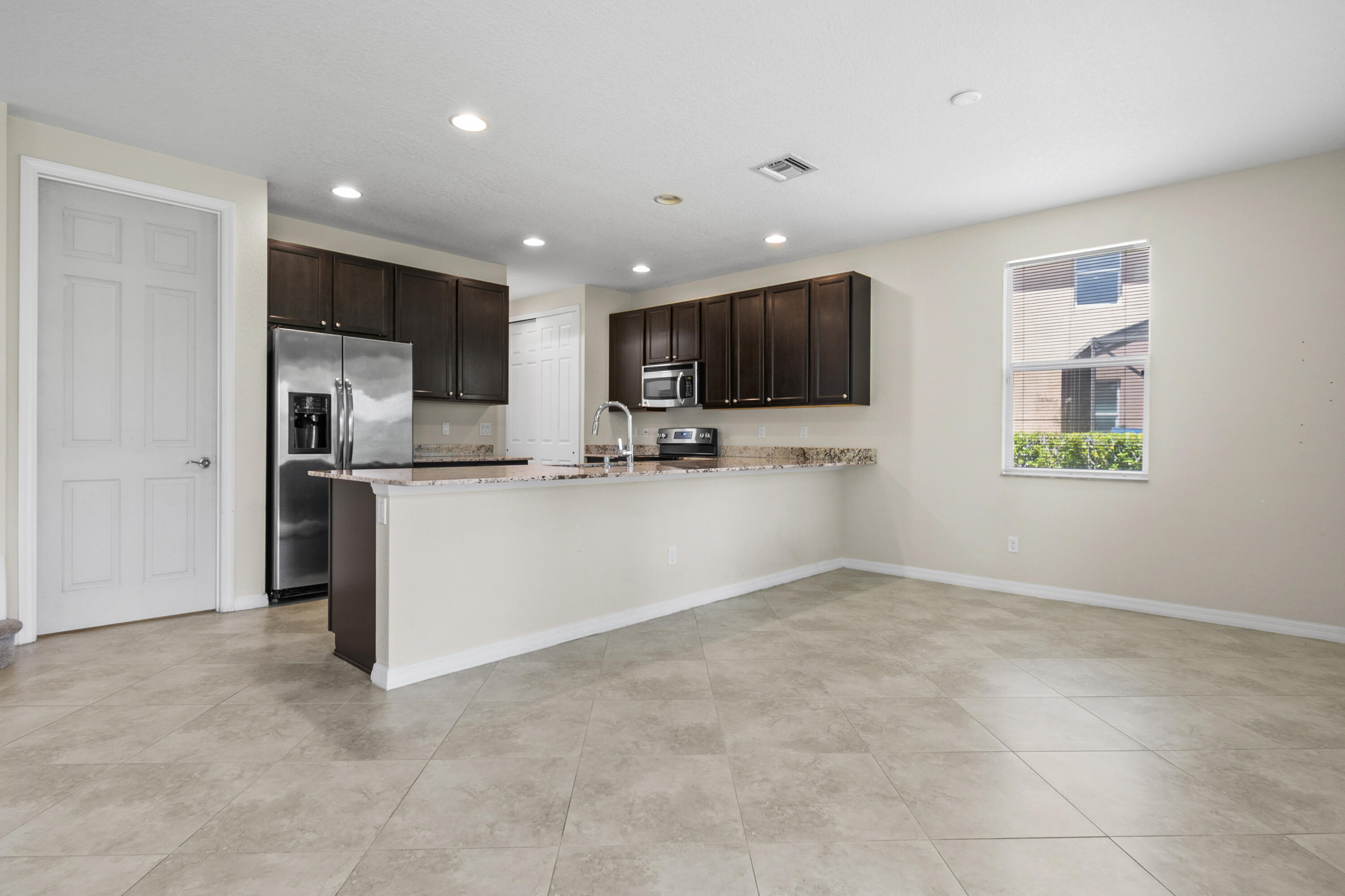 1537 SW Gopher Trail