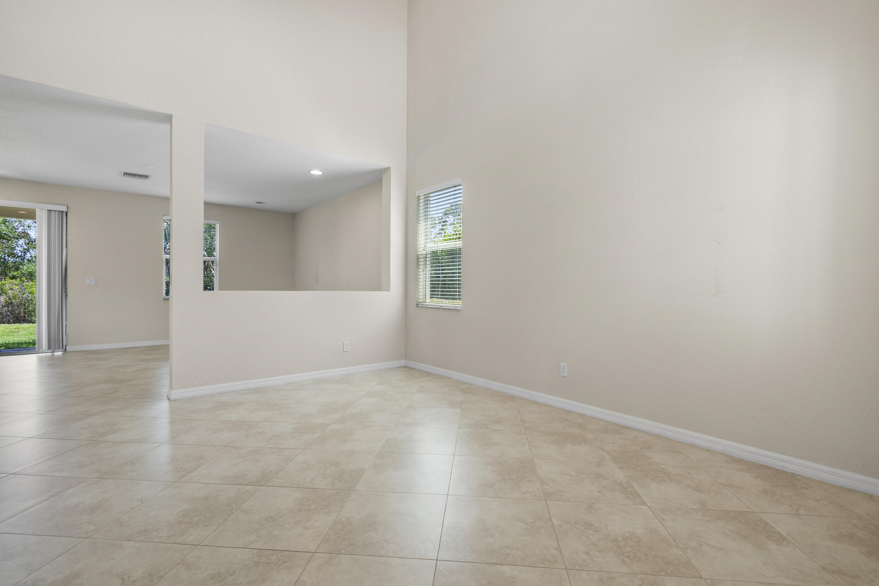 1537 SW Gopher Trail