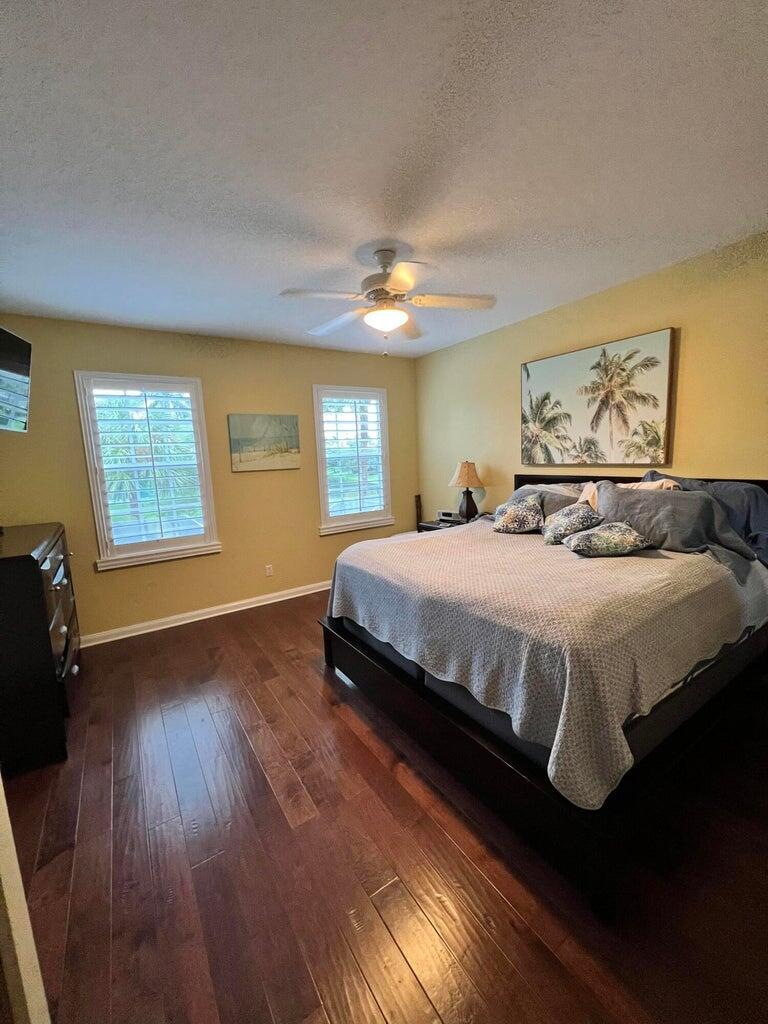 401 Capistrano Drive