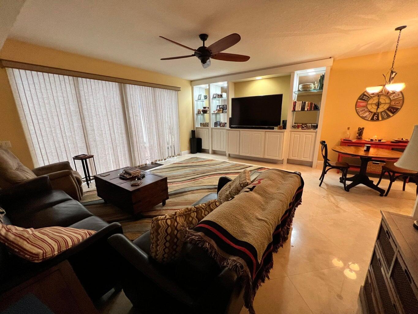 401 Capistrano Drive