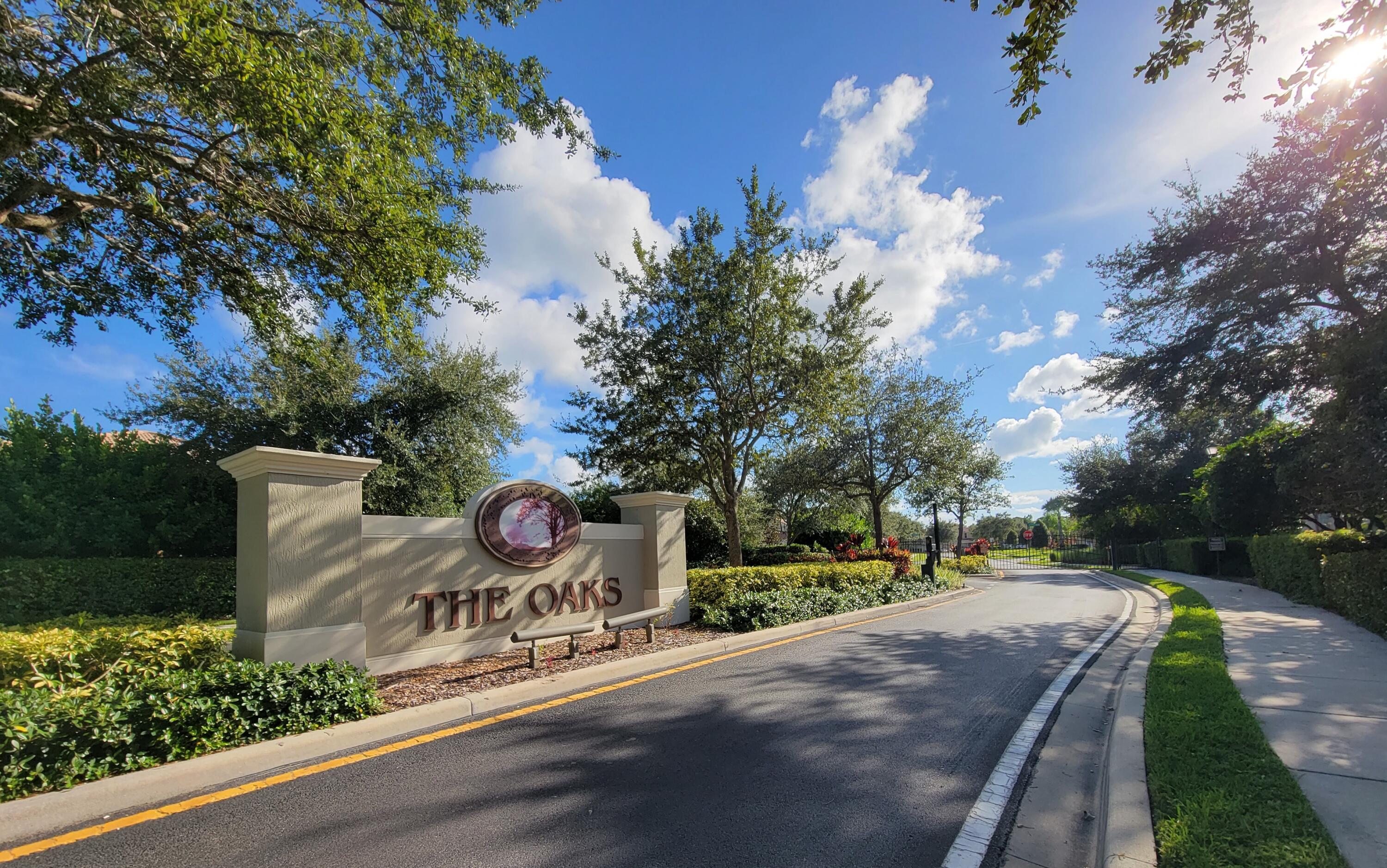 7895 SE Heritage Boulevard