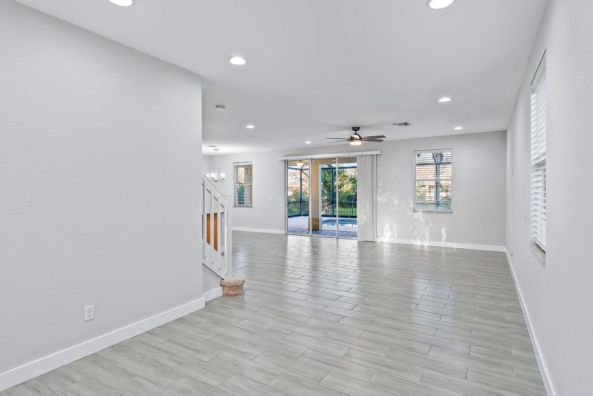 7895 SE Heritage Boulevard