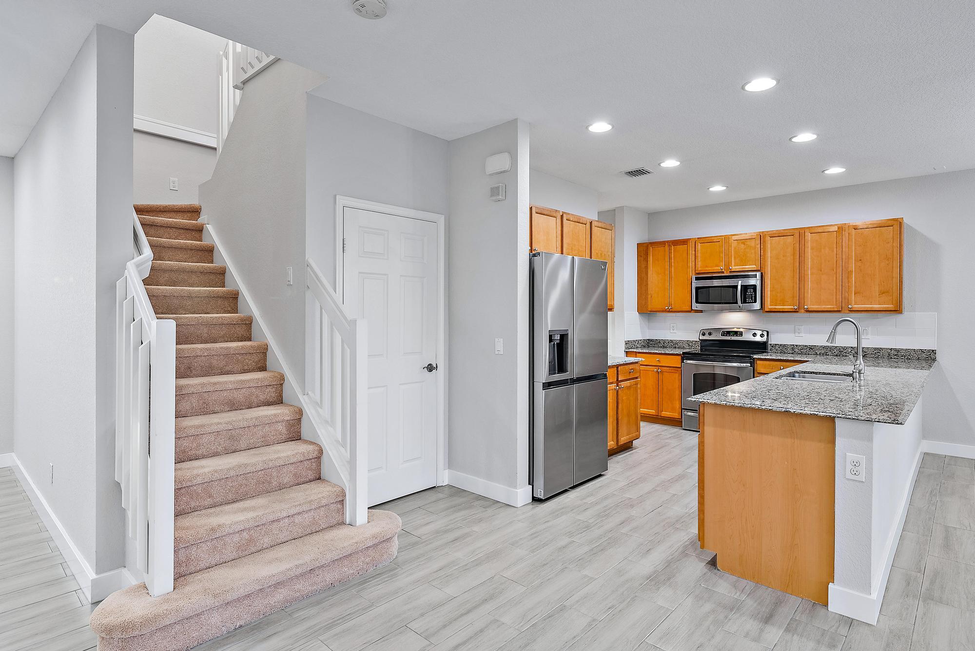 7895 SE Heritage Boulevard