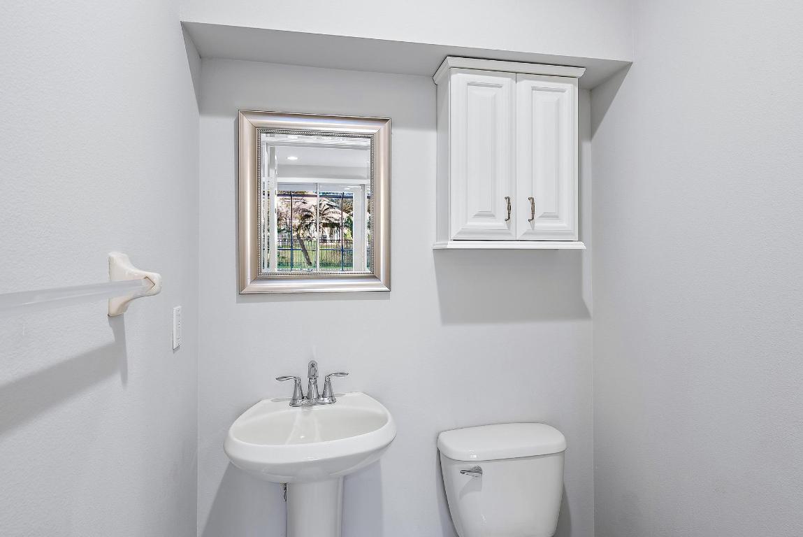 7895 SE Heritage Boulevard