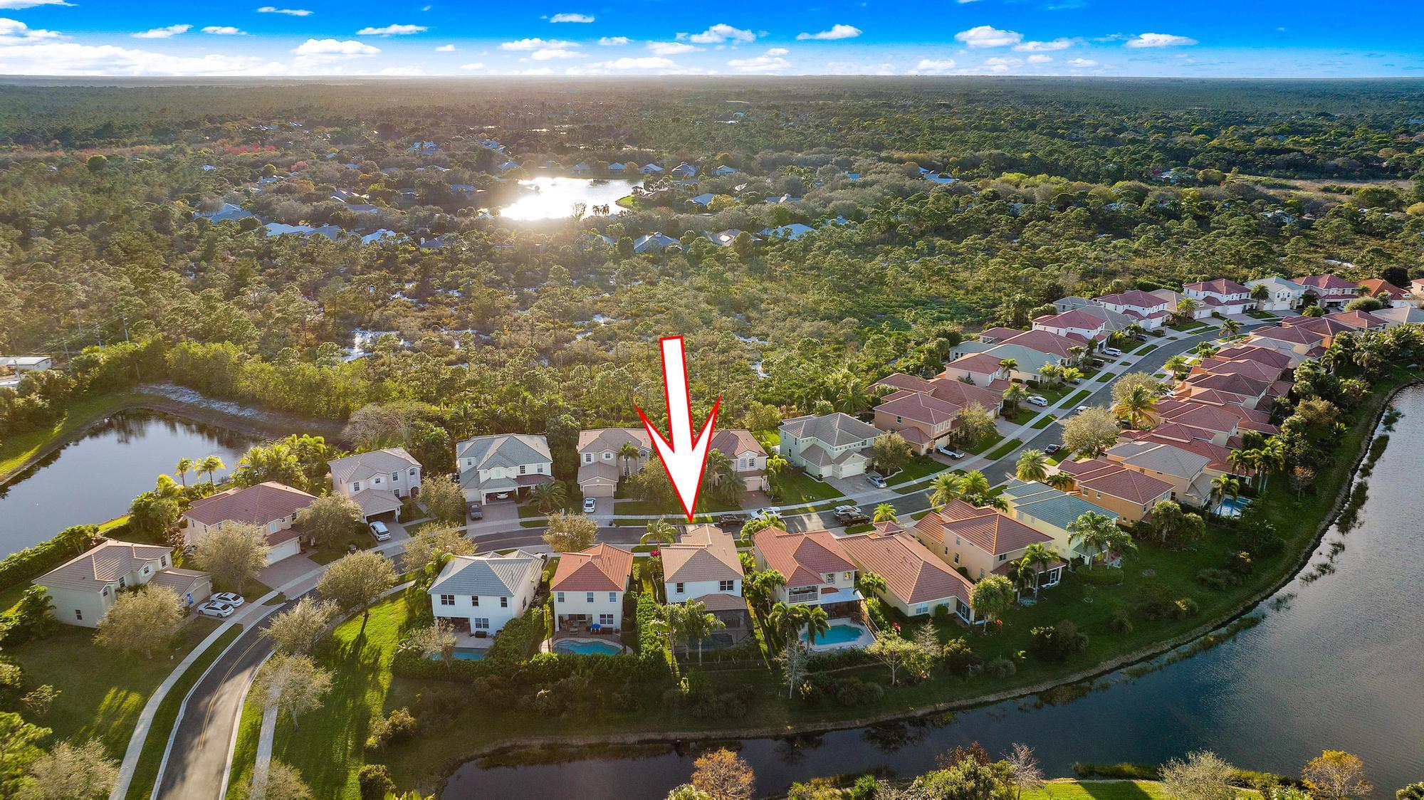 7895 SE Heritage Boulevard