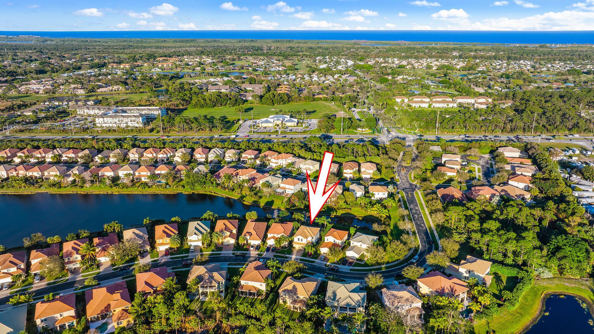 7895 SE Heritage Boulevard