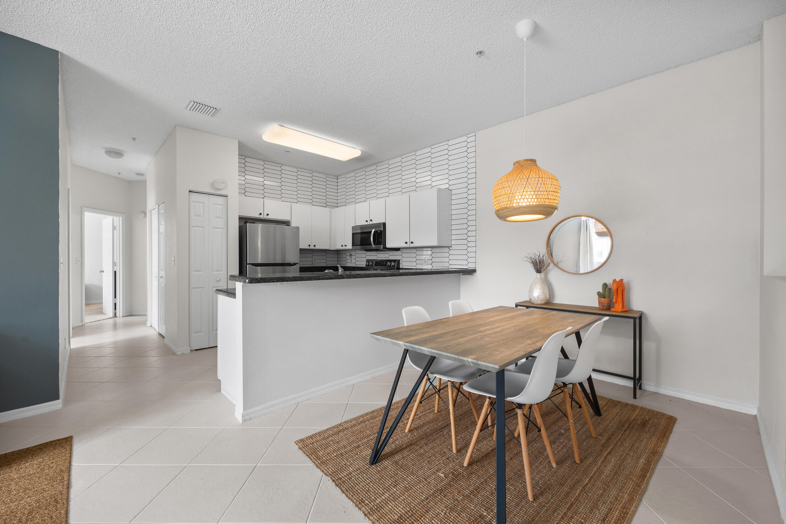 108 Lighthouse Circle J