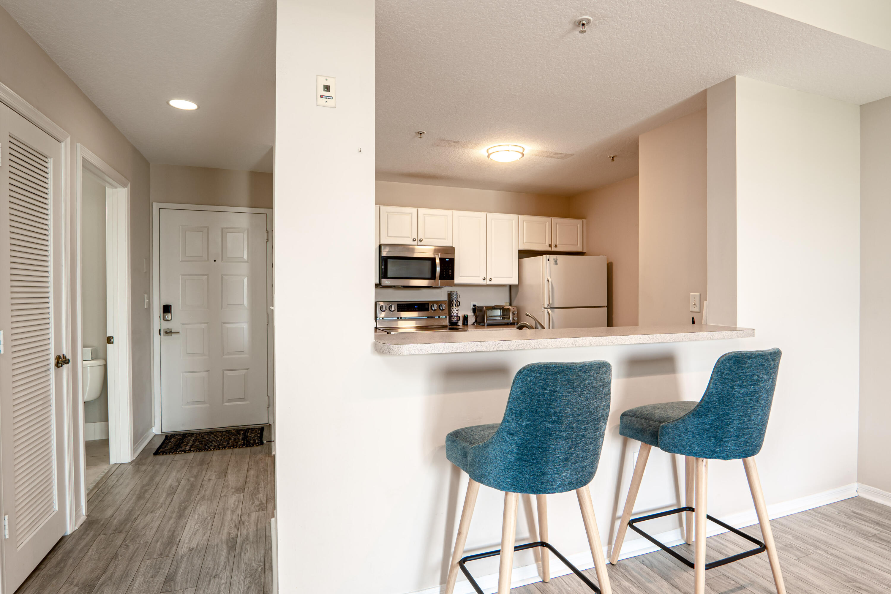 1203 Town Center Drive 307