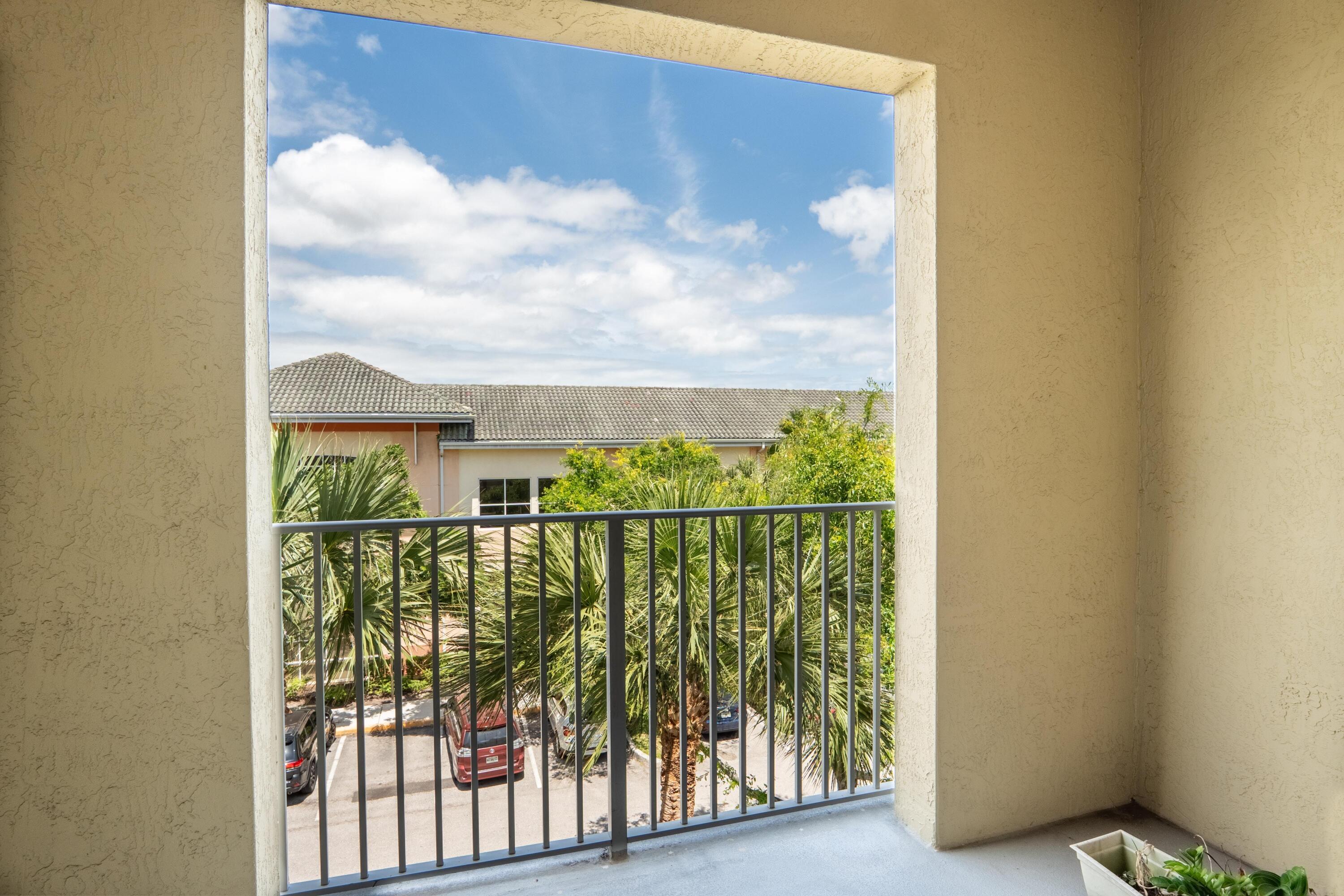 1203 Town Center Drive 307