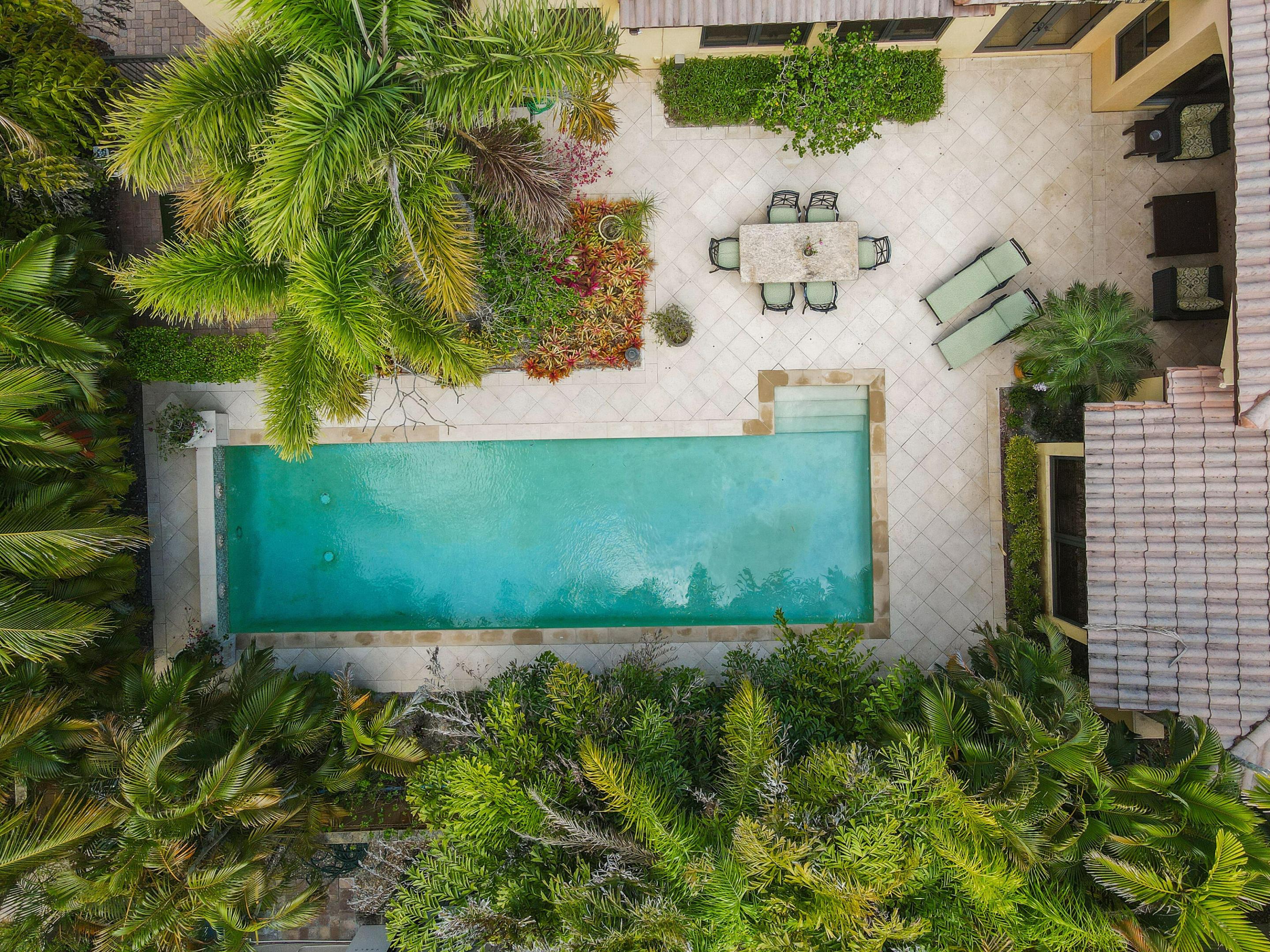 147 Segovia Way