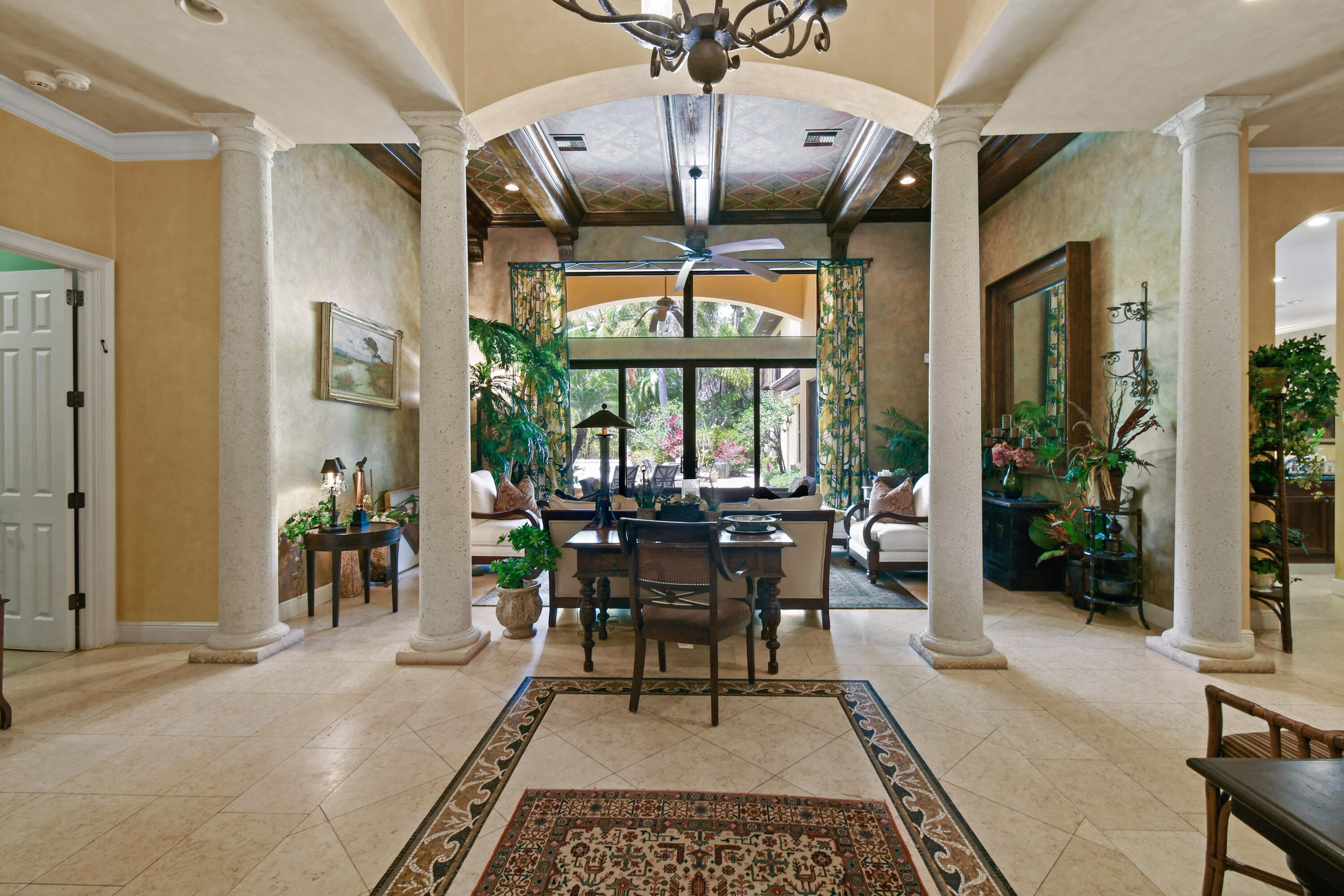 147 Segovia Way