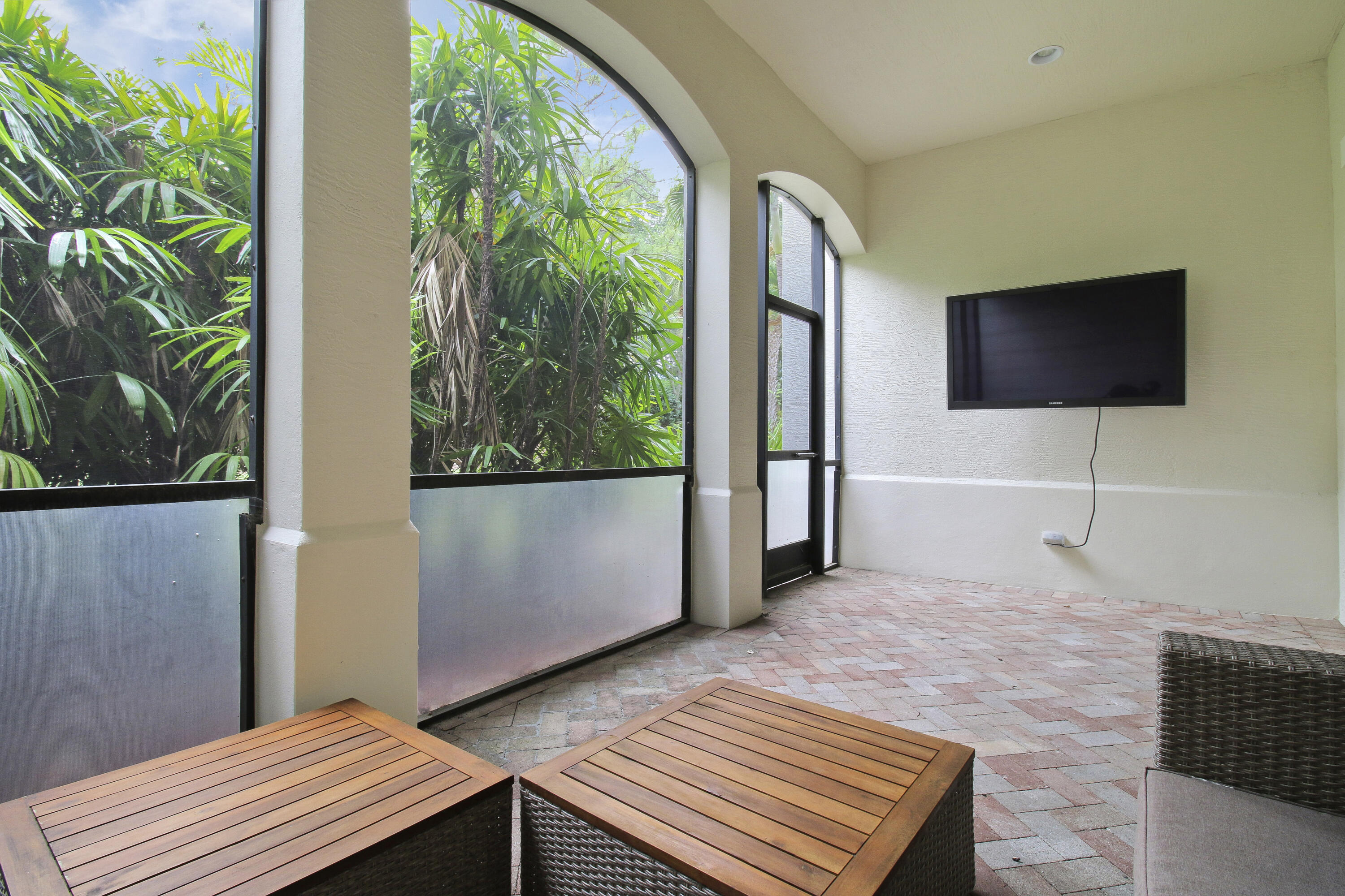 349 Chambord Terrace