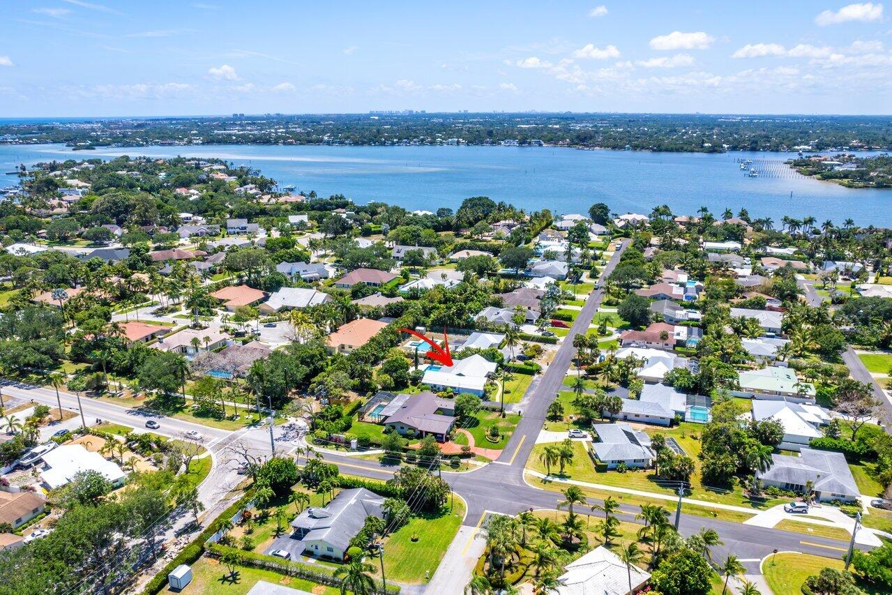 60 Yacht Club Place