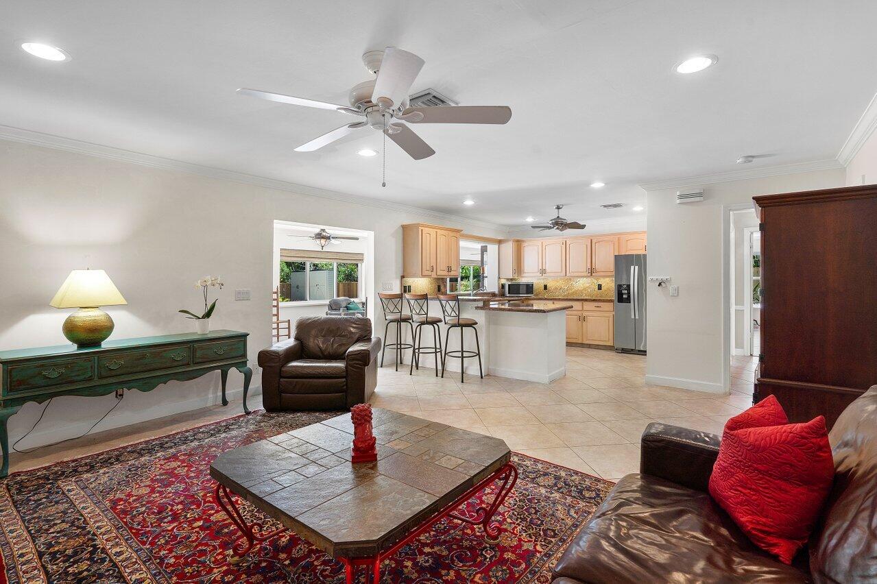 60 Yacht Club Place