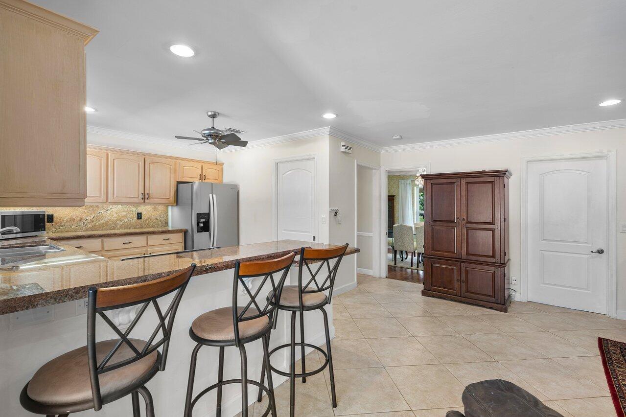 60 Yacht Club Place