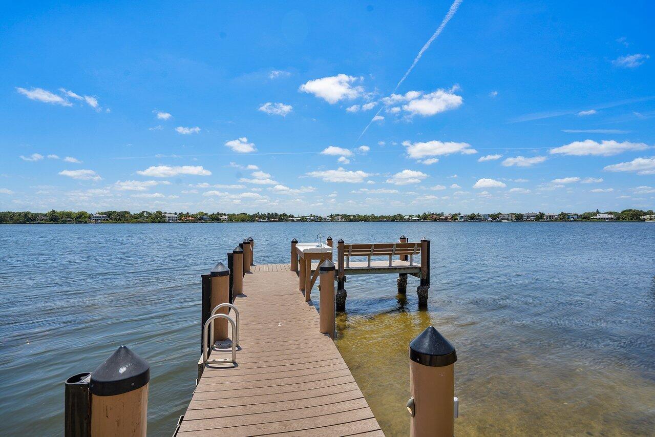 60 Yacht Club Place