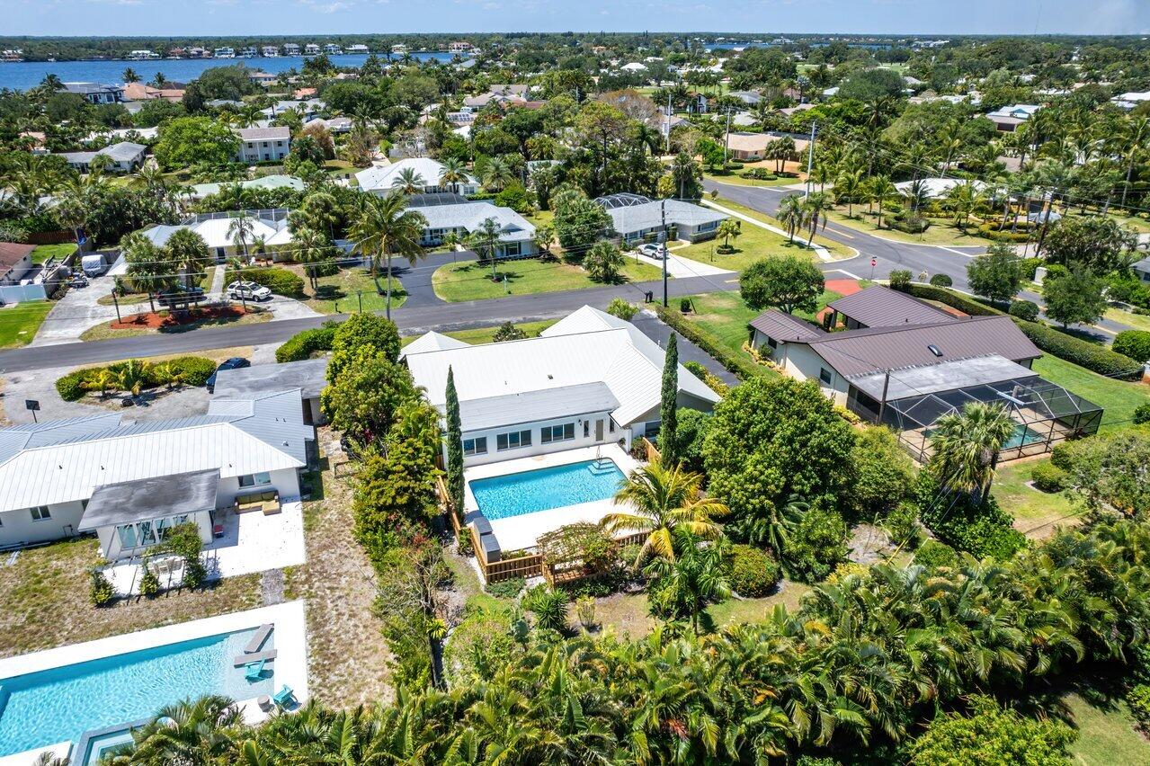 60 Yacht Club Place