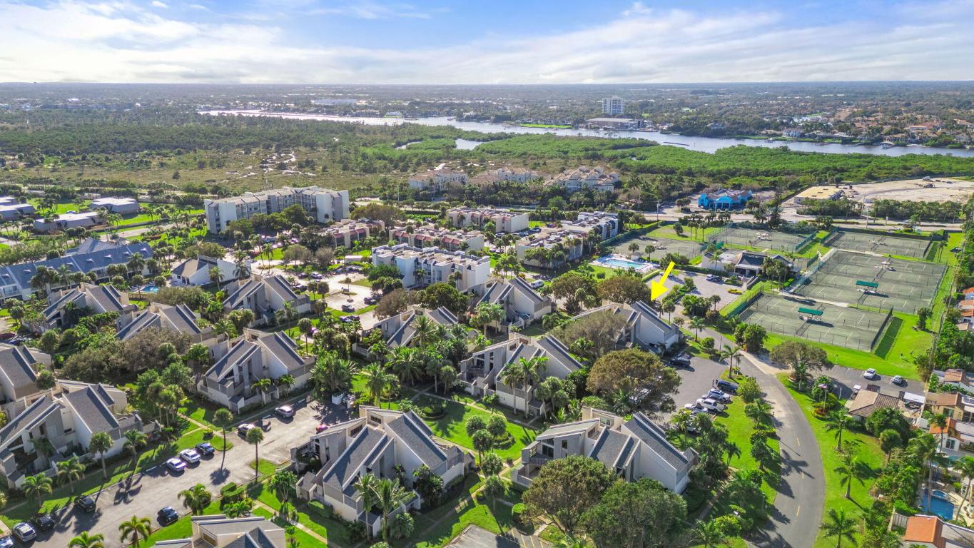 1605 S Us Highway 1 1a