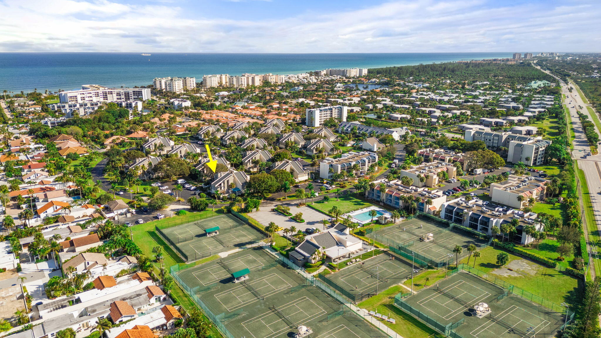 1605 S Us Highway 1 1a