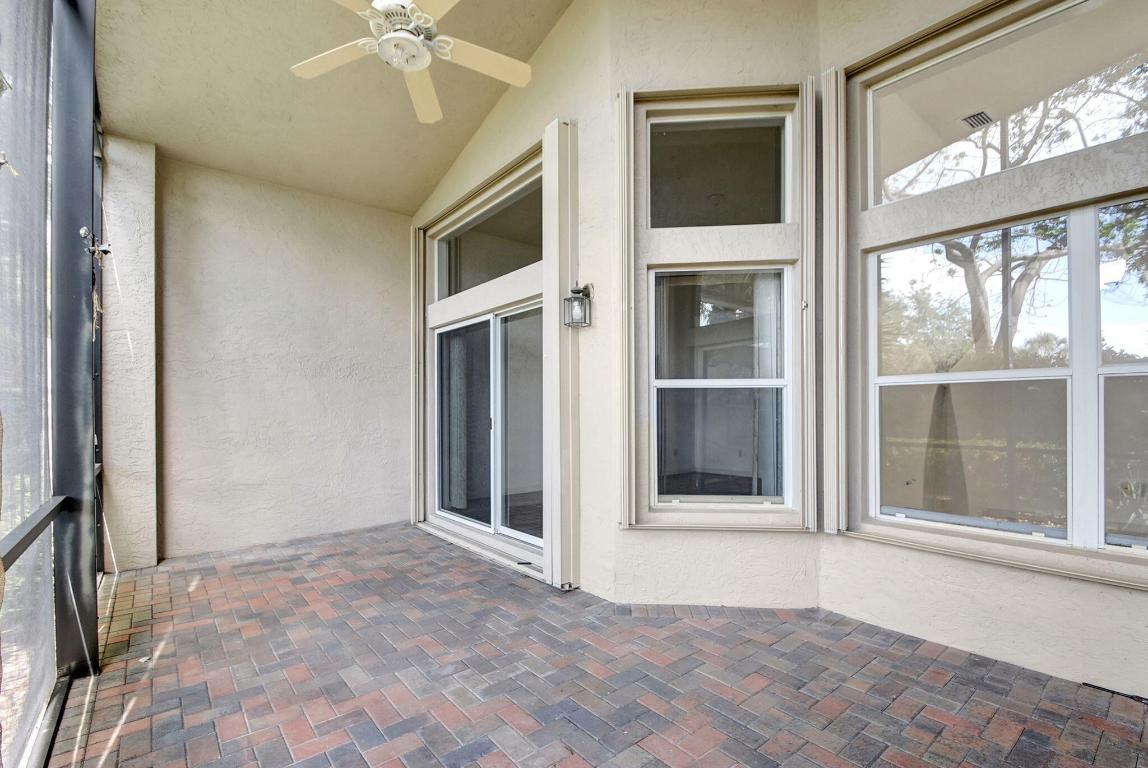 8218 Sandpiper Glen Drive