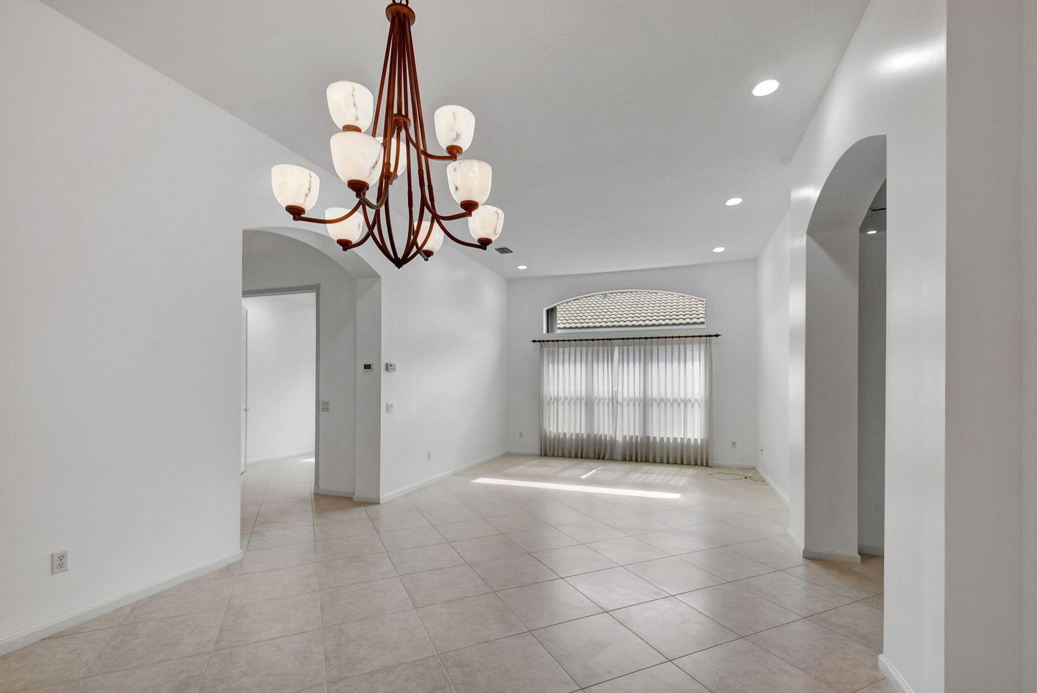 8218 Sandpiper Glen Drive