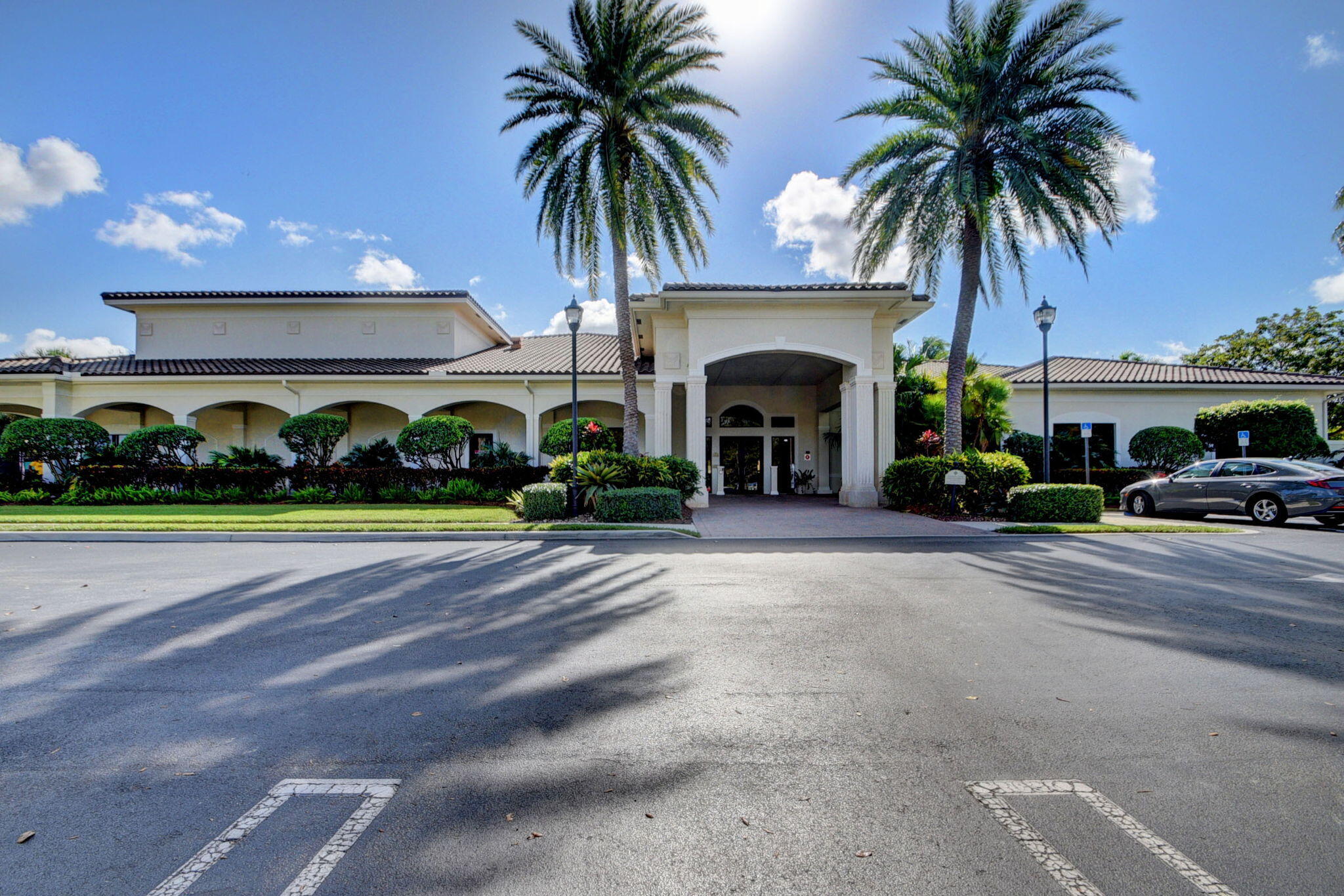 8218 Sandpiper Glen Drive