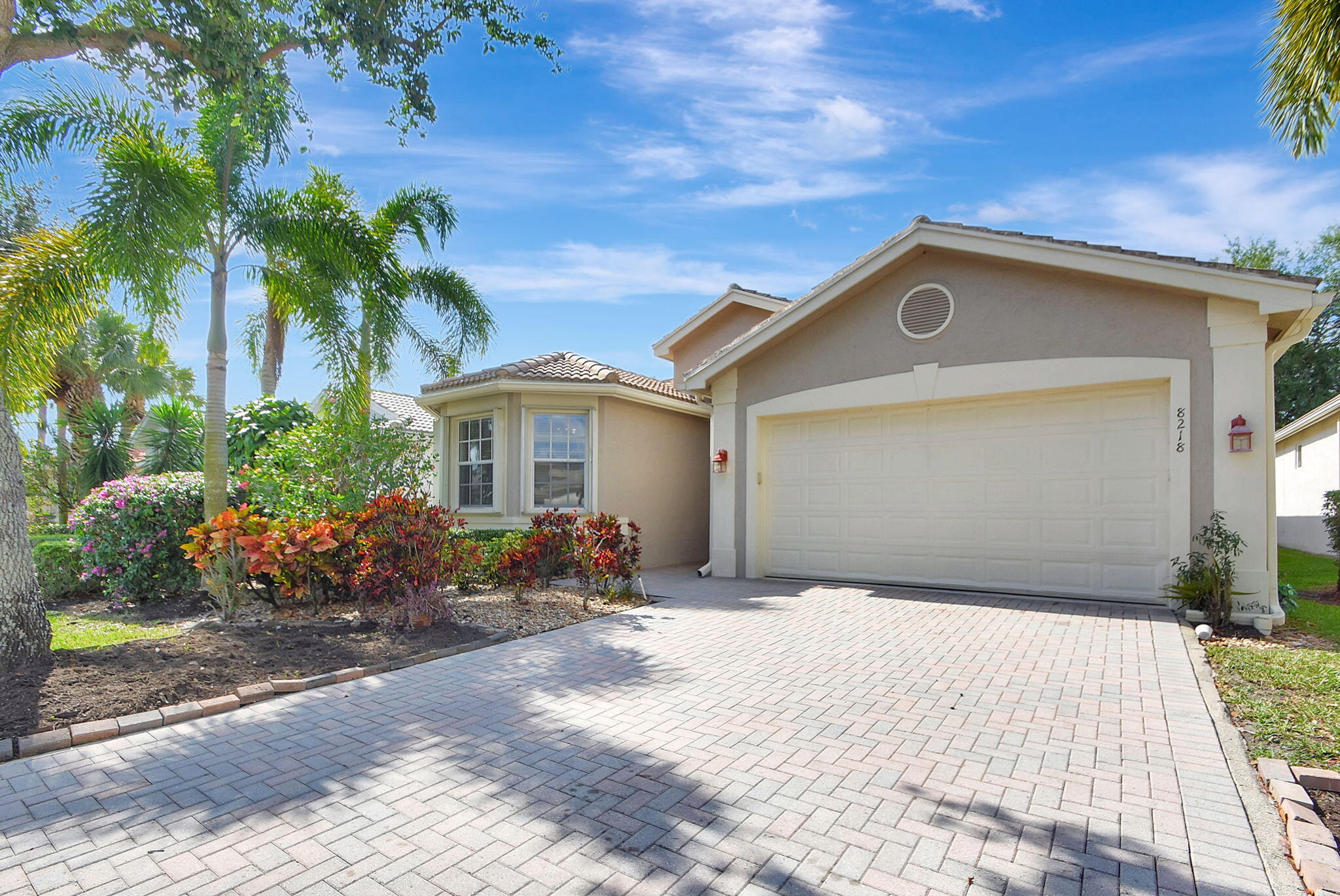 8218 Sandpiper Glen Drive