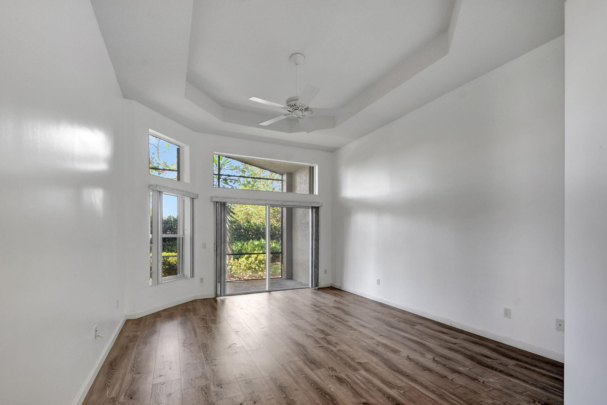 8218 Sandpiper Glen Drive