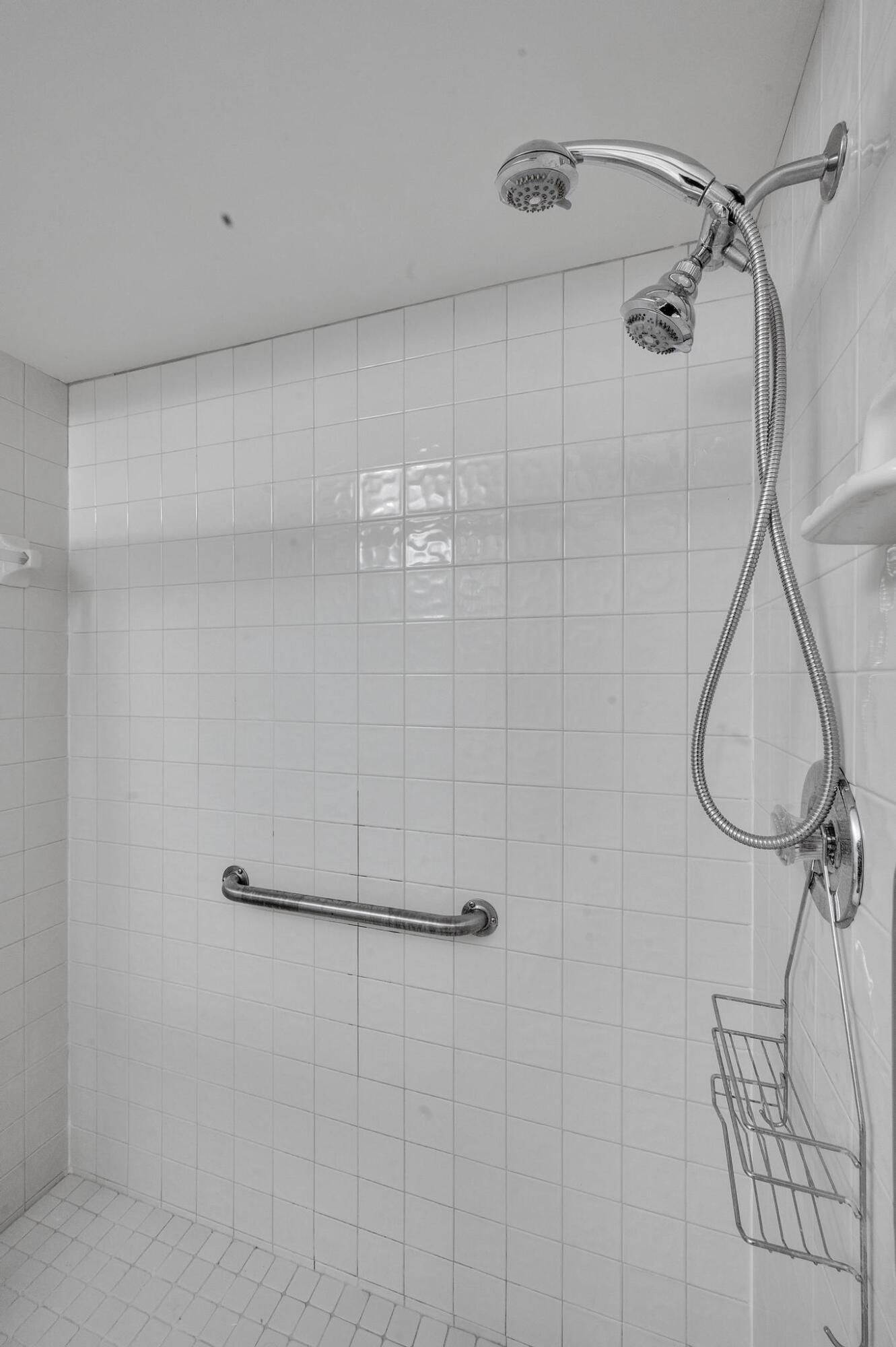 6303 SE Williamsburg Drive 101