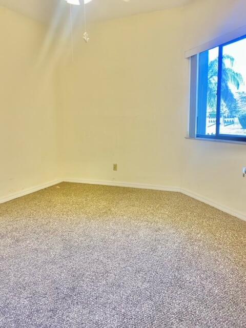 6303 SE Williamsburg Drive 101