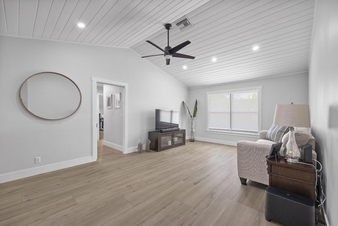 10 SE Splitrail Circle