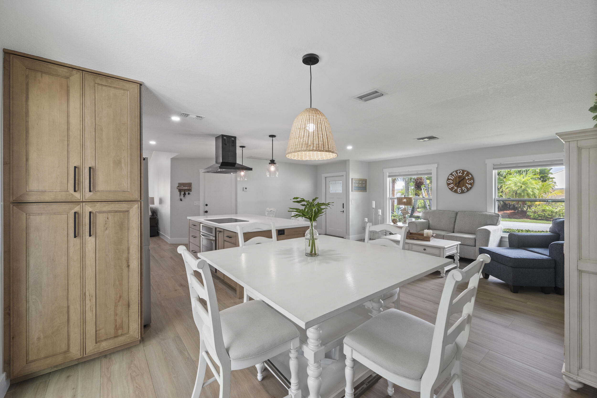 10 SE Splitrail Circle