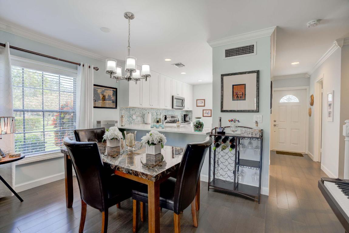 18580 SE Wood Haven Lane L