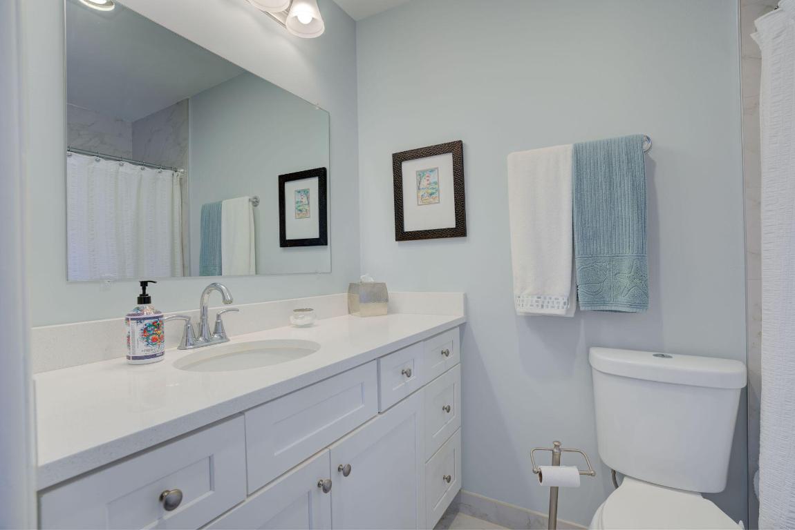 18580 SE Wood Haven Lane L