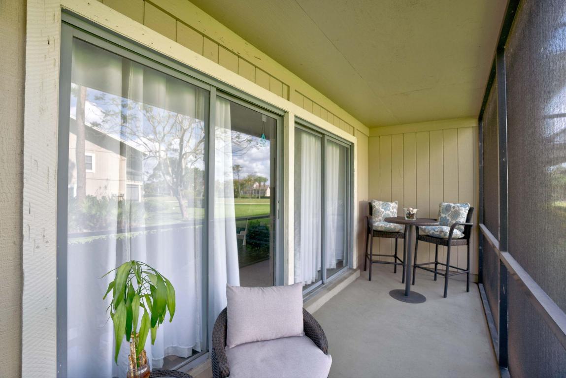 18580 SE Wood Haven Lane L