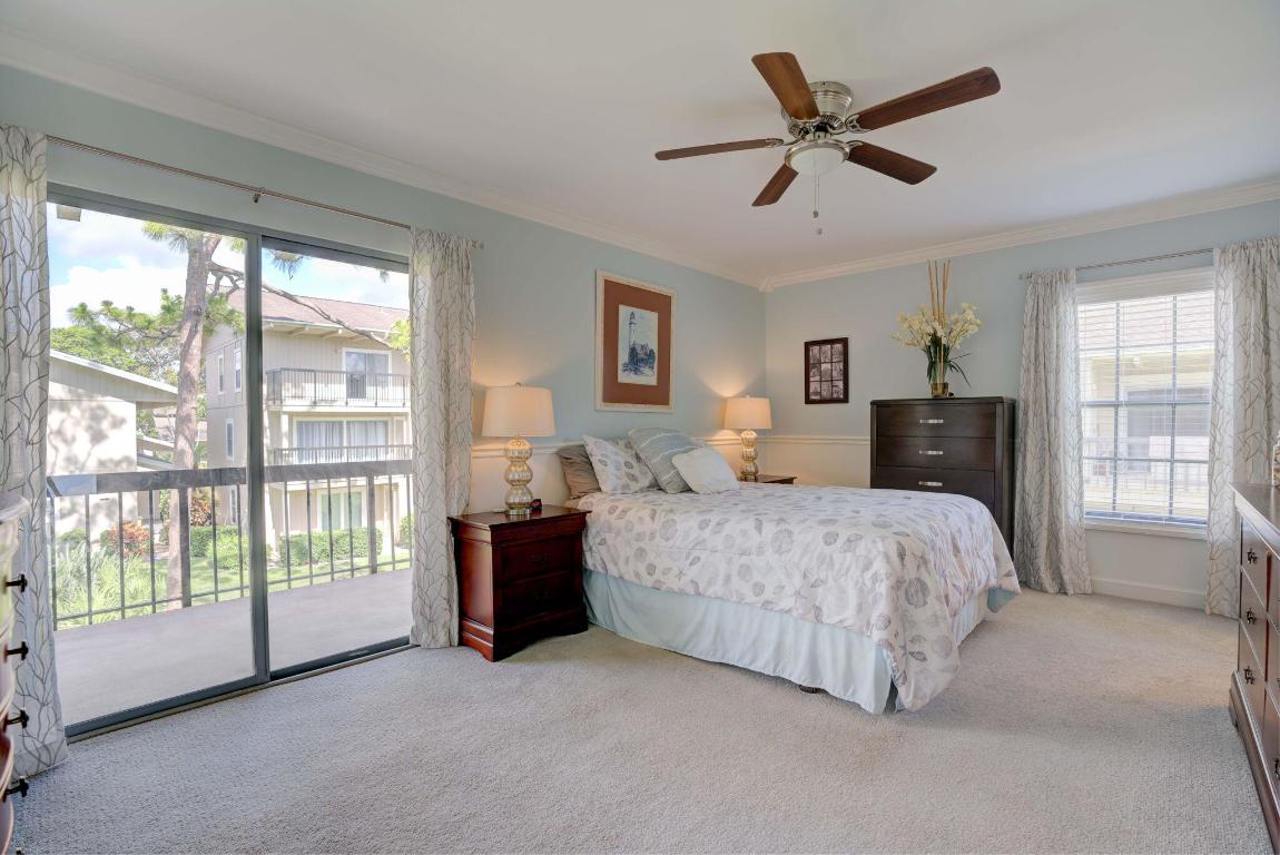 18580 SE Wood Haven Lane L