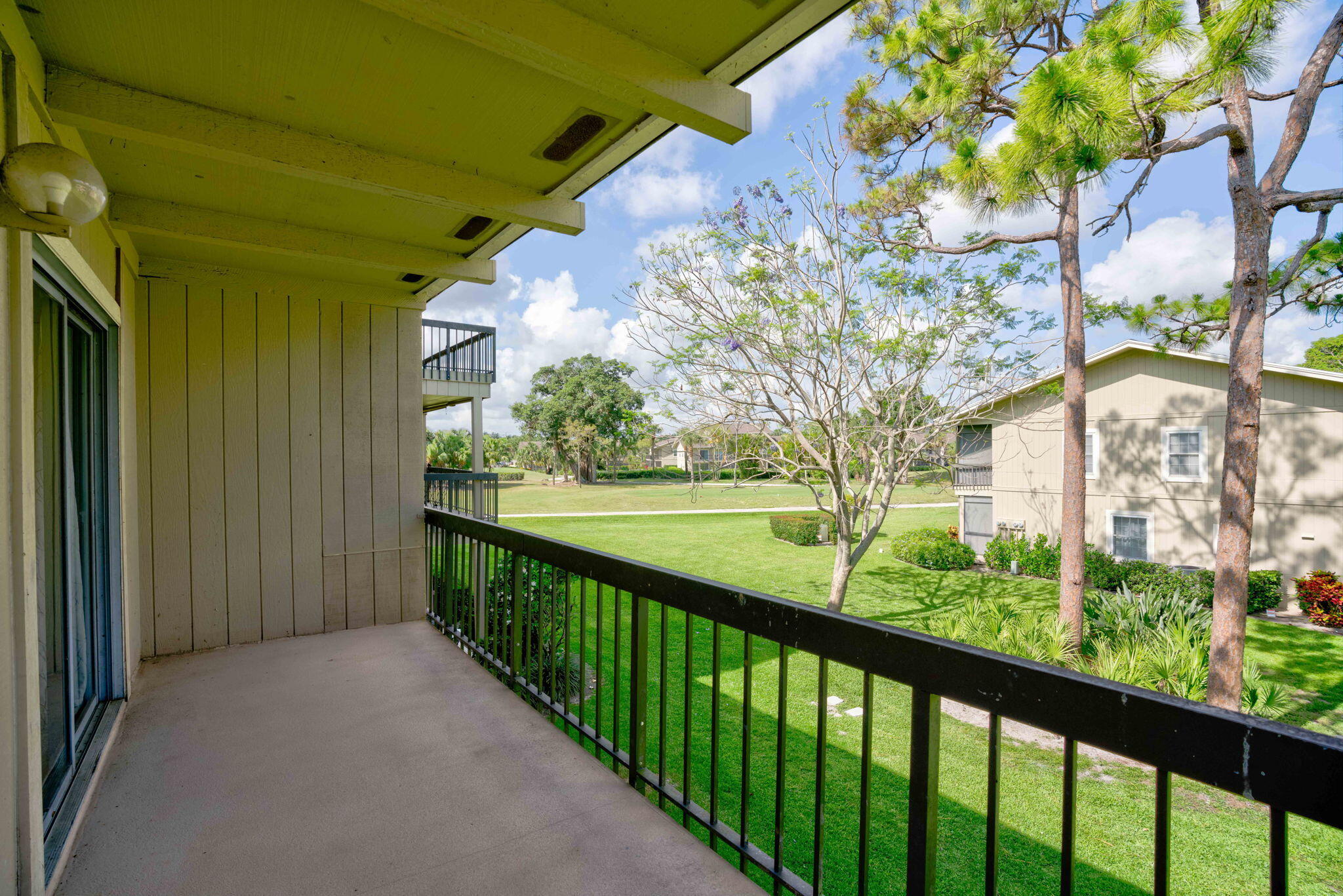 18580 SE Wood Haven Lane L