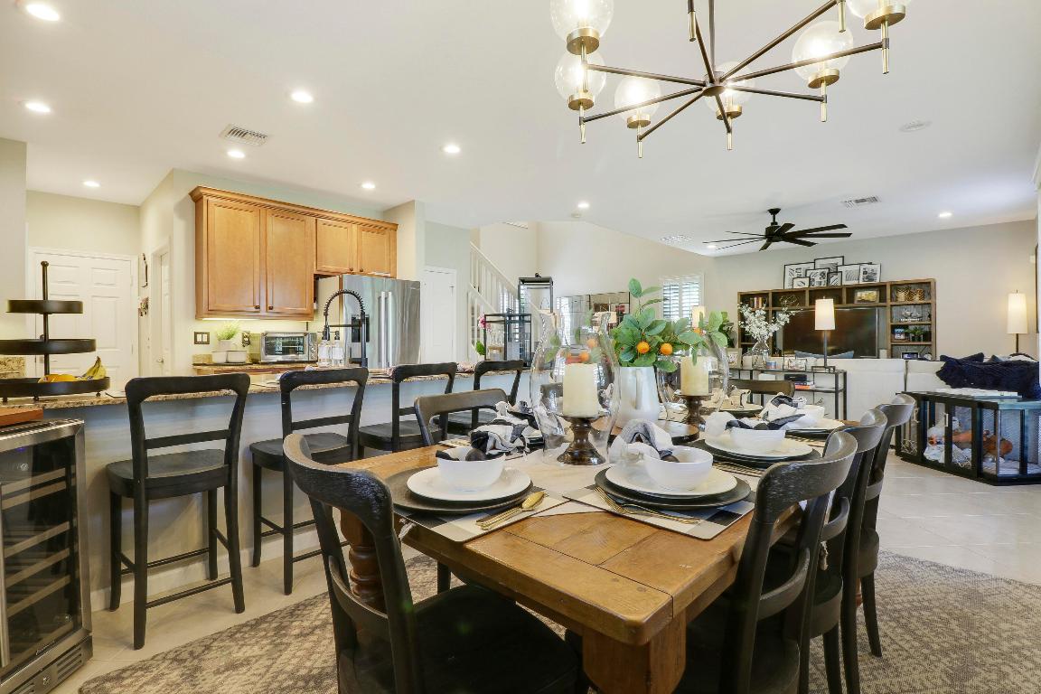 7894 SE Heritage Boulevard