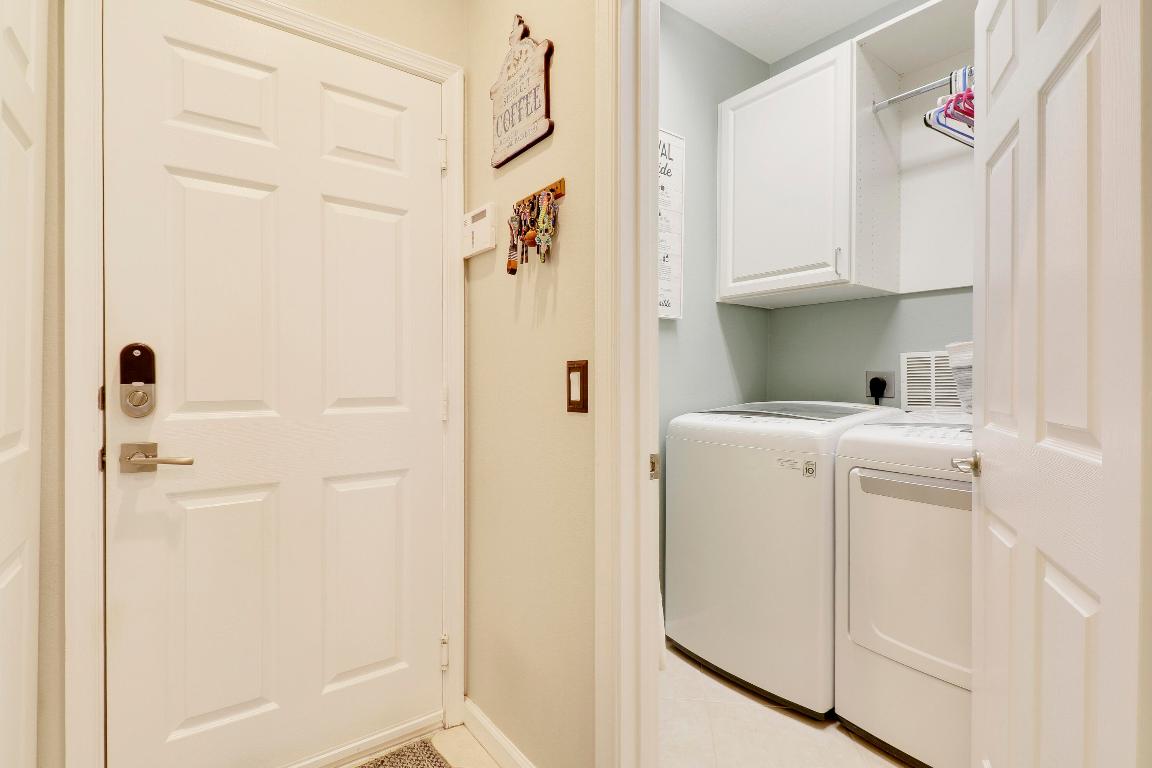 7894 SE Heritage Boulevard