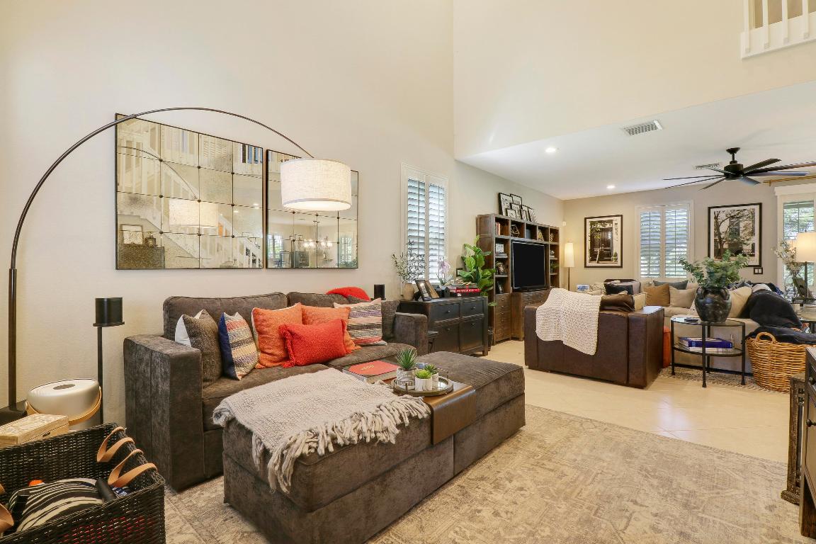 7894 SE Heritage Boulevard