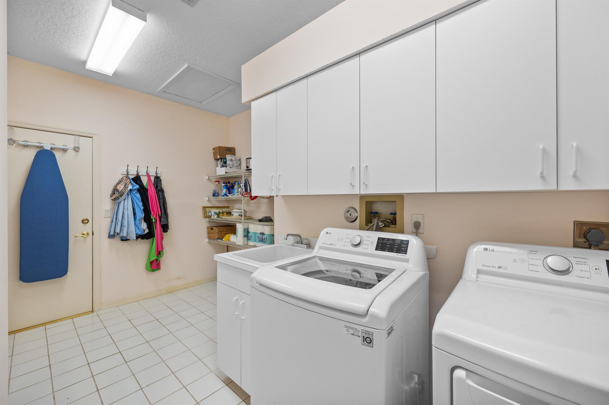 13057 SE Green Turtle Way