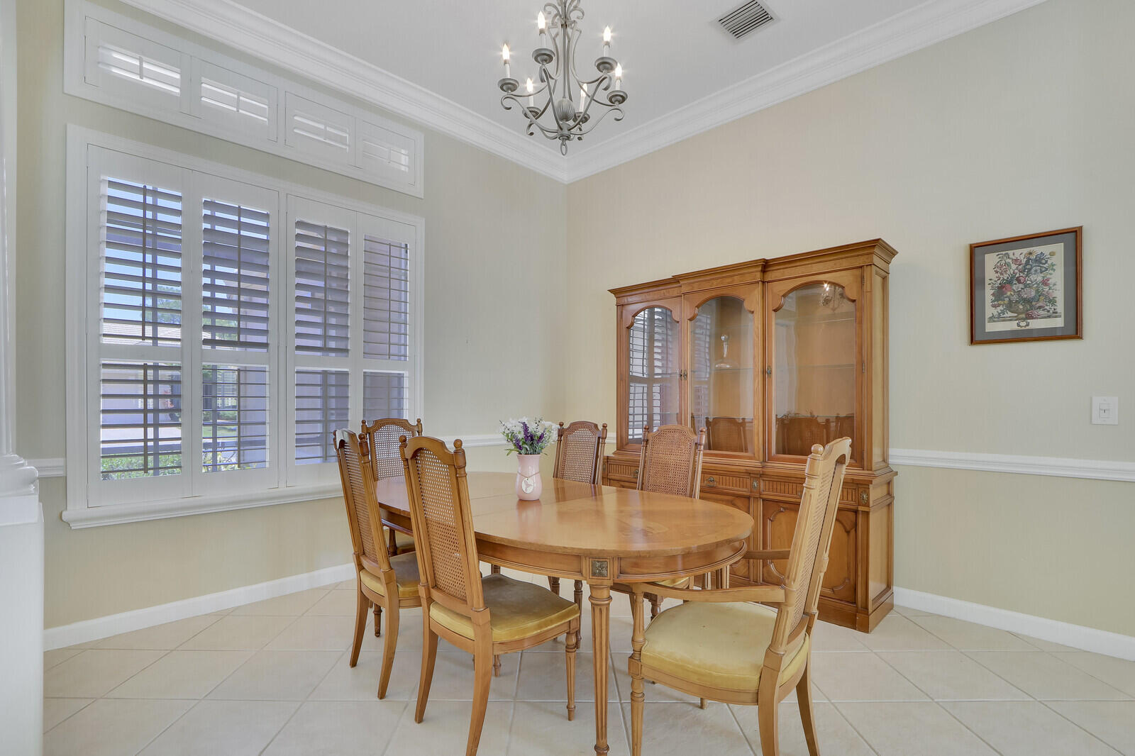 822 SW Blue Stem Way