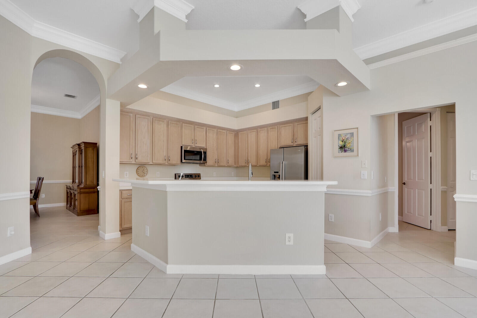 822 SW Blue Stem Way