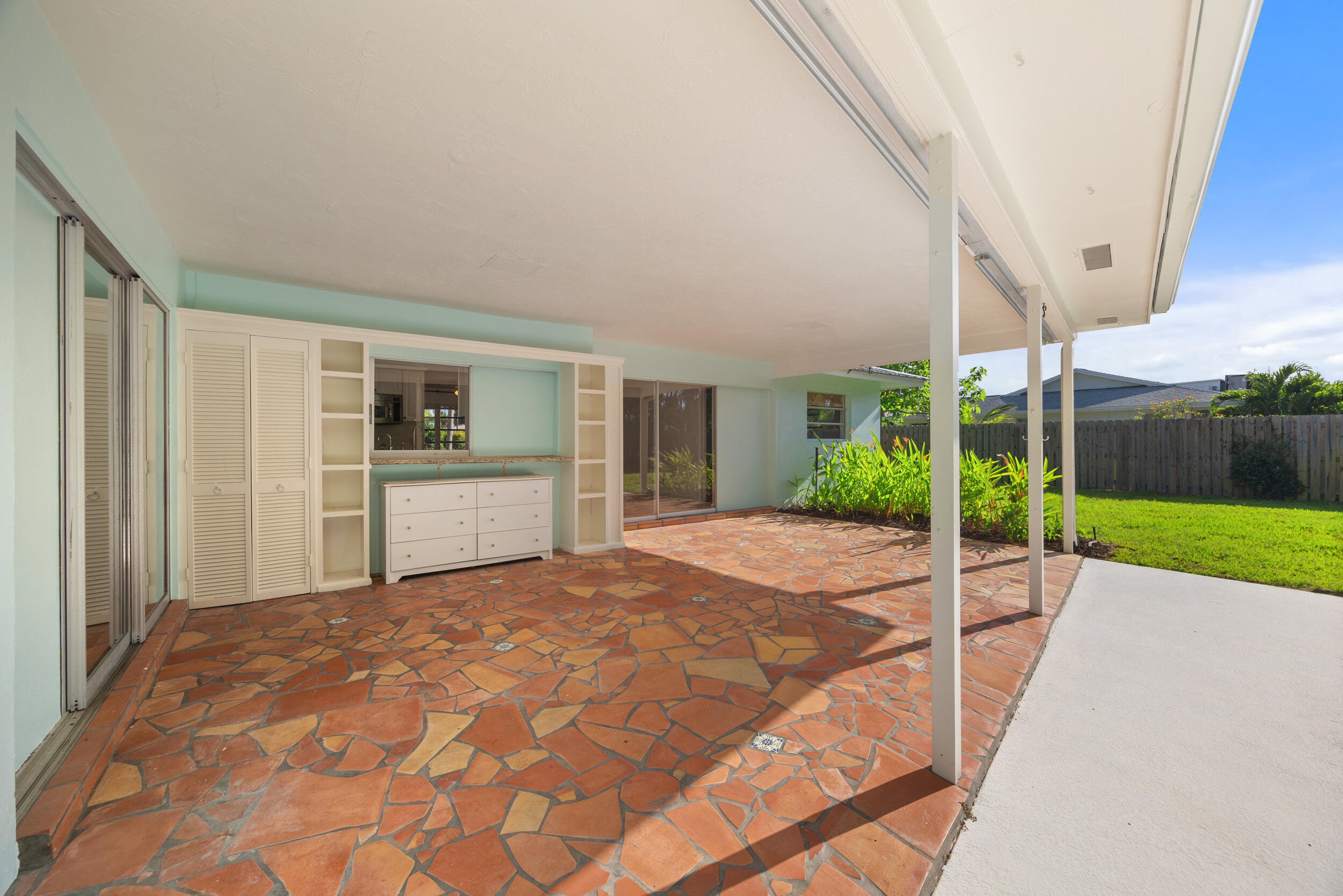 8 Palmetto Way