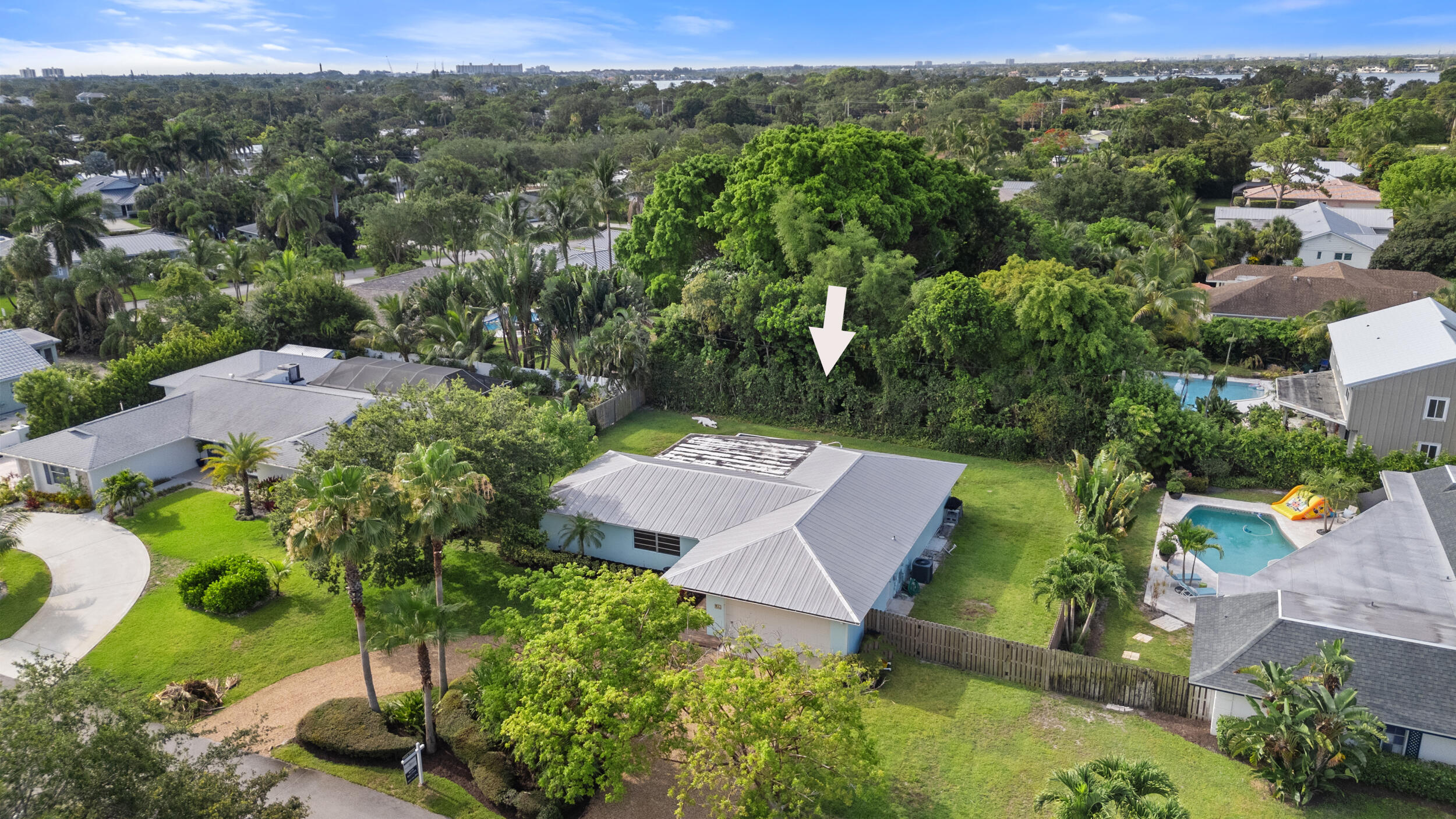8 Palmetto Way