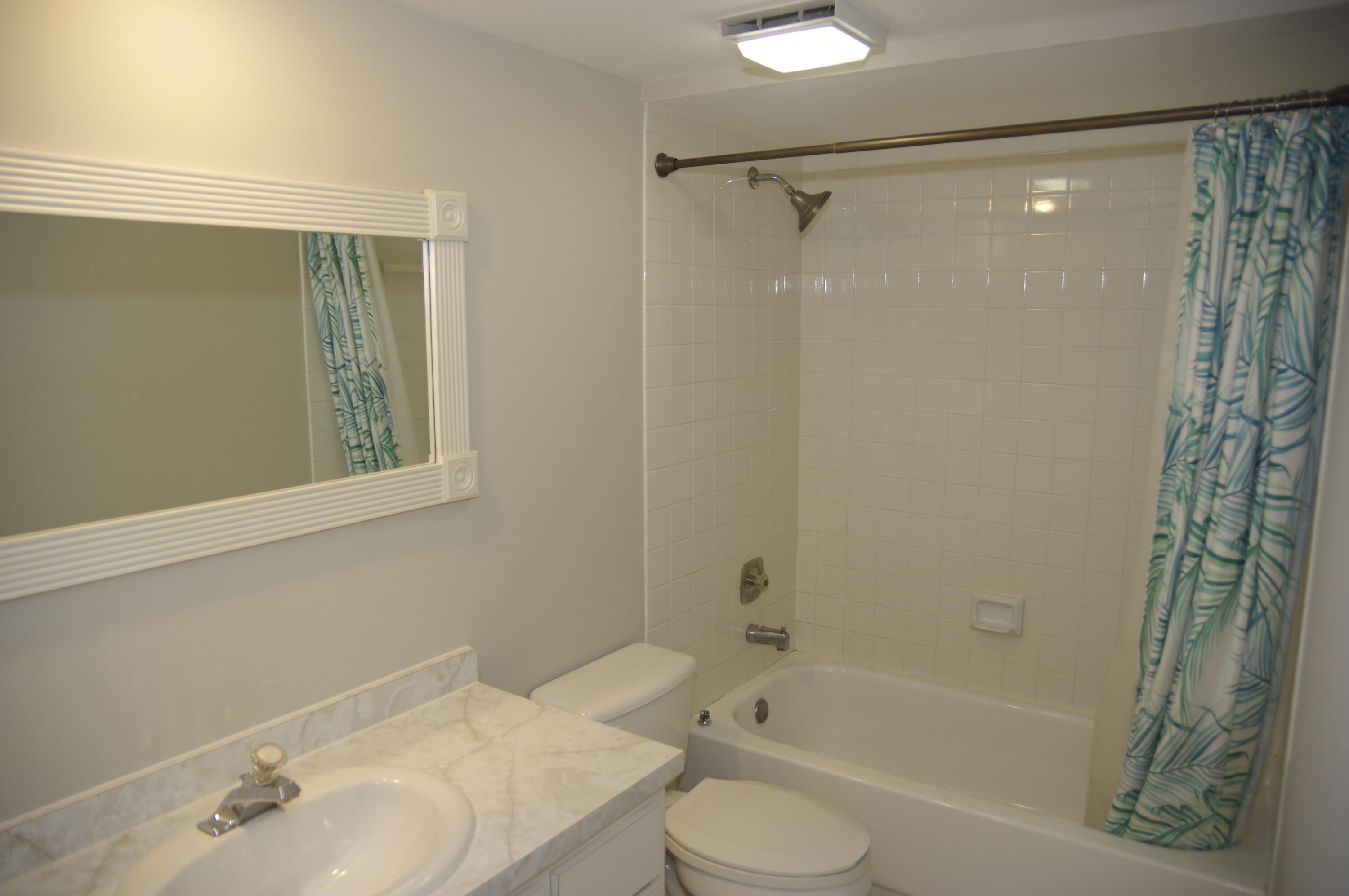 3900 County Line Road 22b