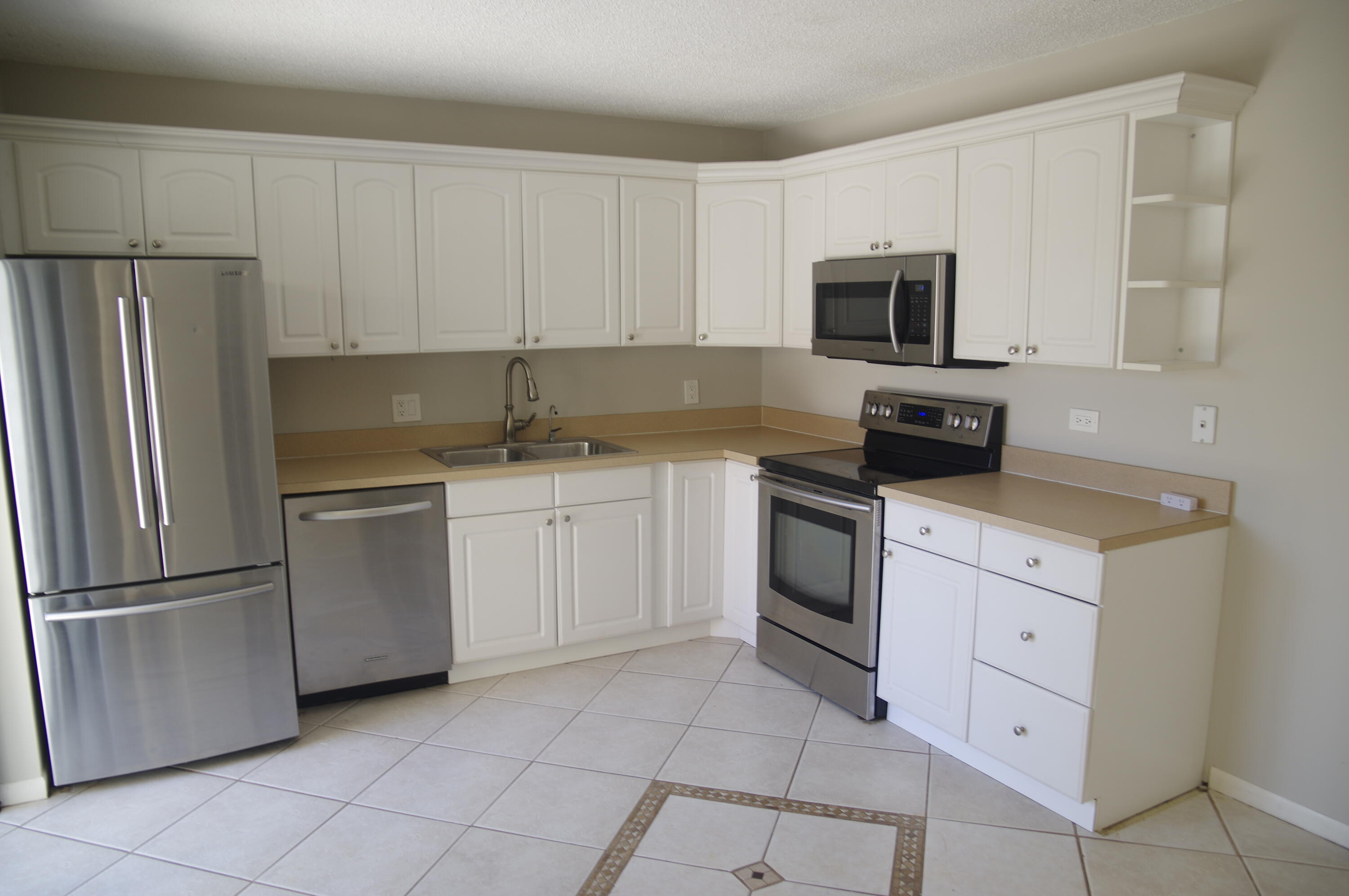 3900 County Line Road 22b