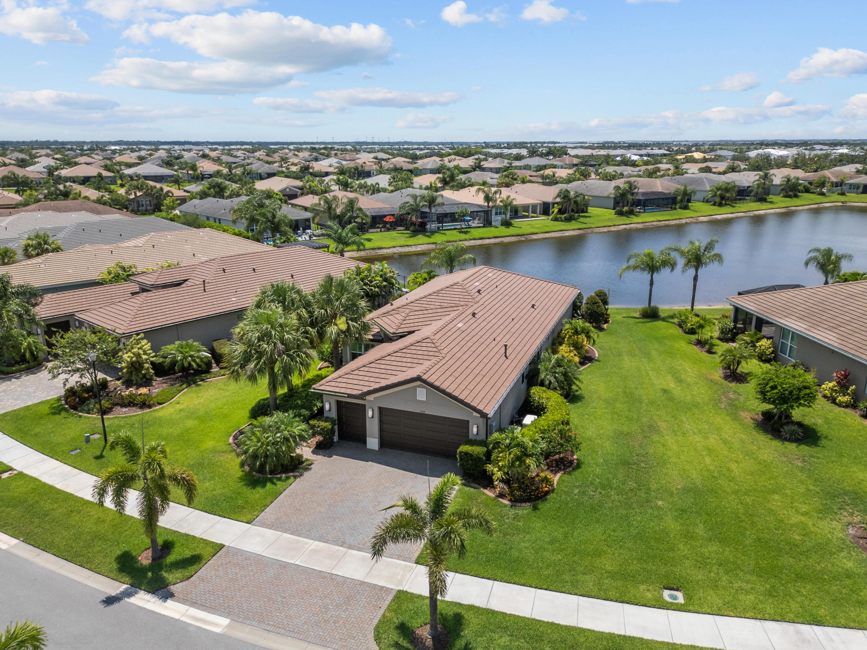 11402 SW Half Moon Lake Lane, Port St. Lucie